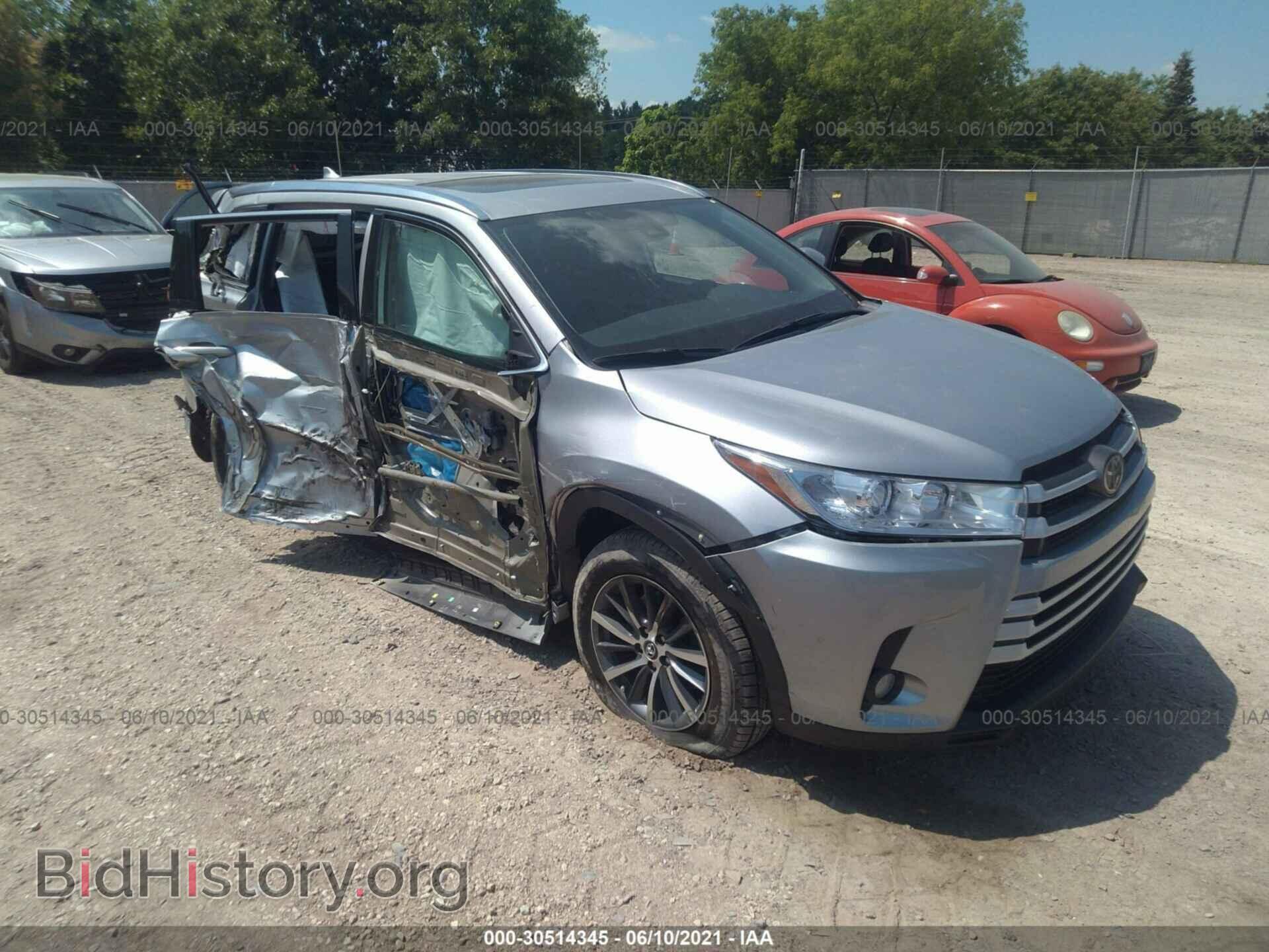 Photo 5TDJZRFH1JS806455 - TOYOTA HIGHLANDER 2018