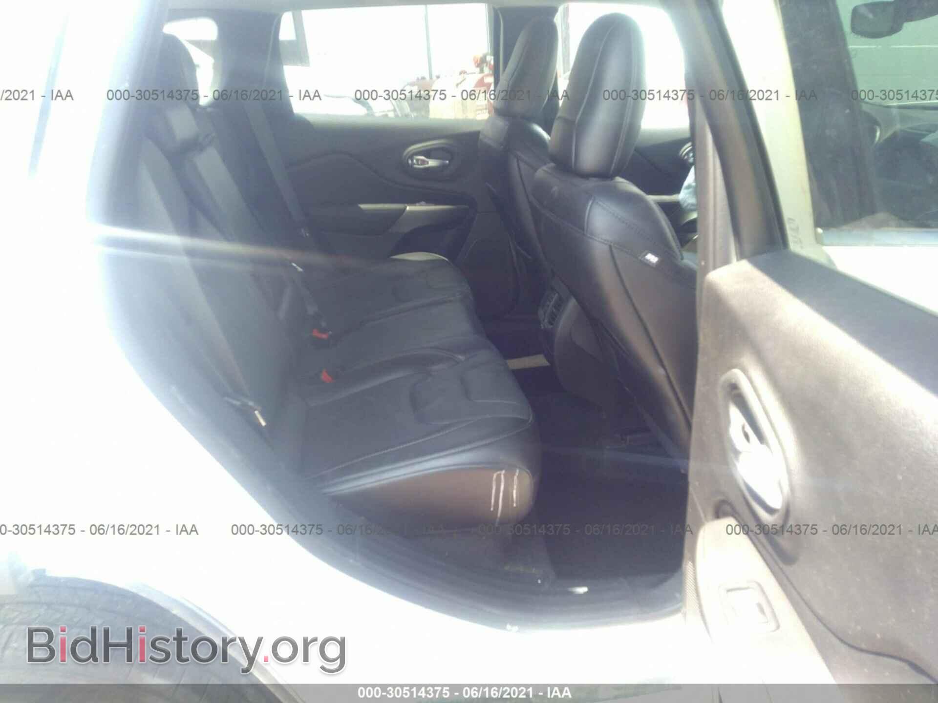 2020 JEEP CHEROKEE - VIN: 1C4PJMLX4LD634565 - Фото 8