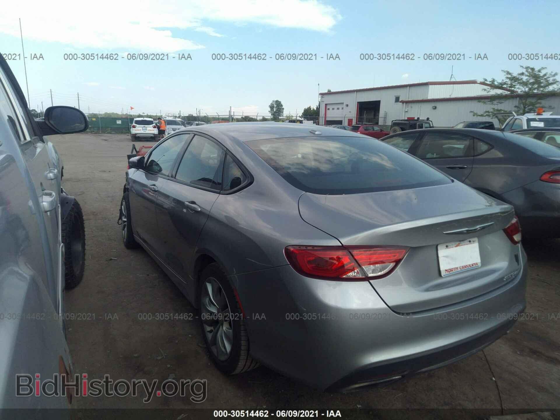 2016 CHRYSLER 200 - VIN: 1C3CCCBB0GN108141 - Фото 3