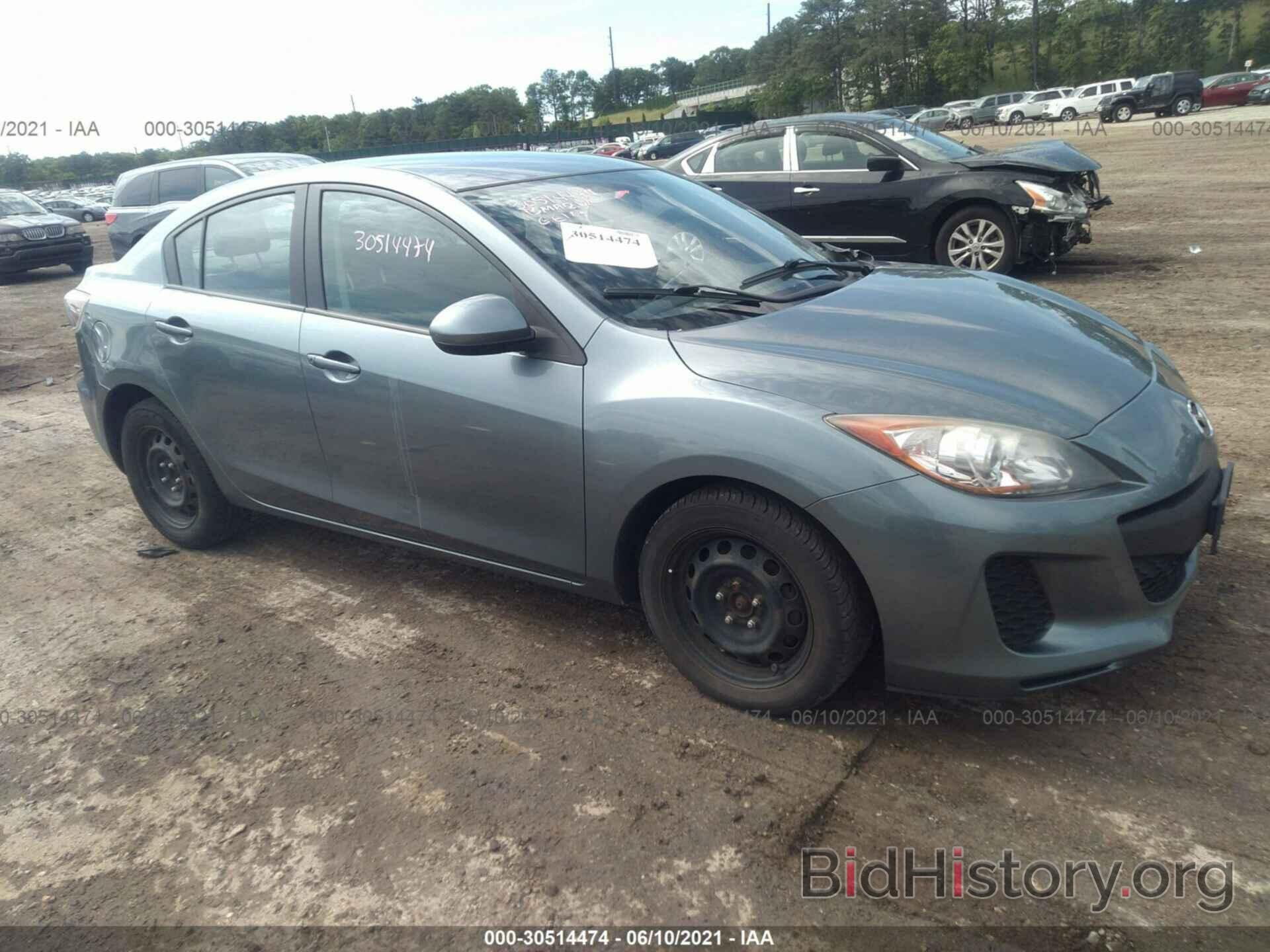 Photo JM1BL1TG8D1727899 - MAZDA MAZDA3 2013