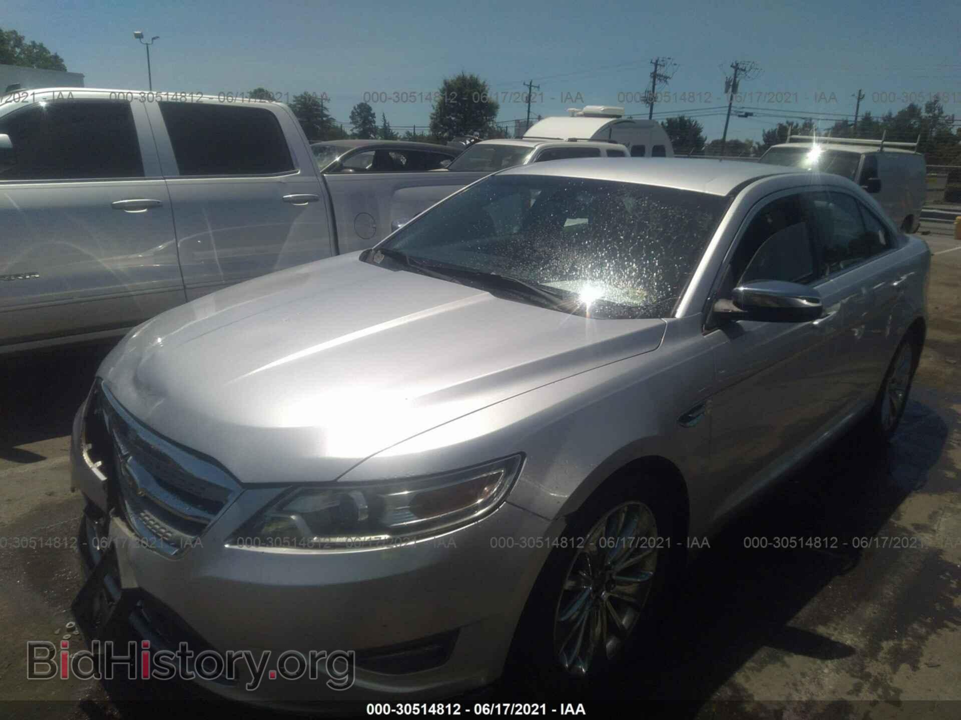 2010 FORD TAURUS - VIN: 1FAHP2FW4AG134403 - Фото 2