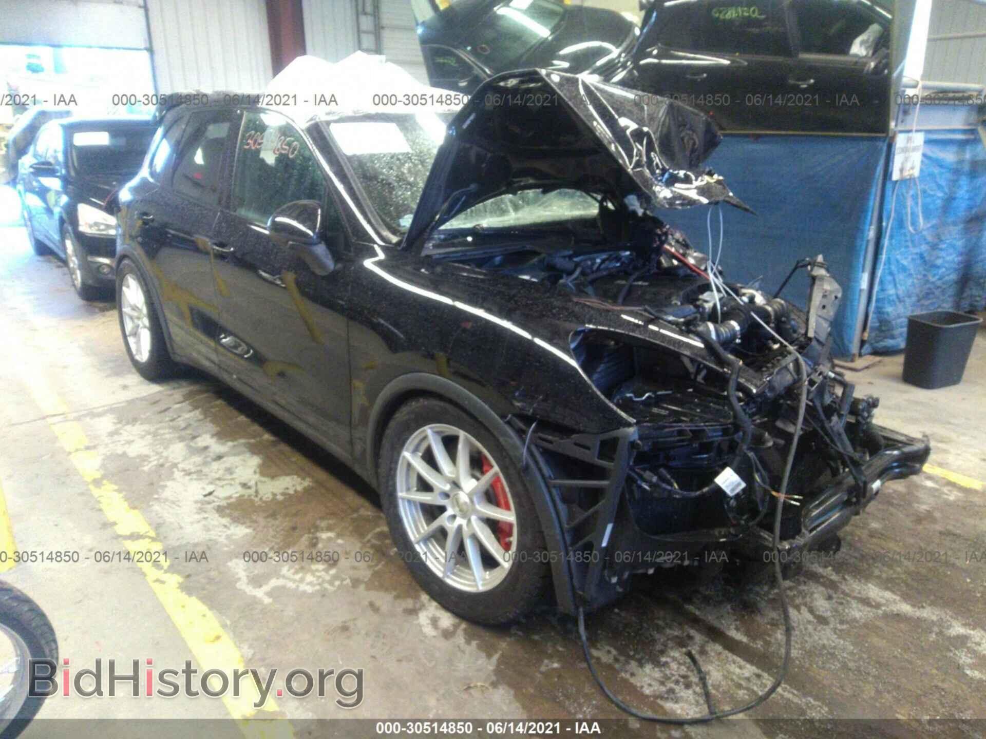 Photo WP1AC2A22BLA82143 - PORSCHE CAYENNE 2011