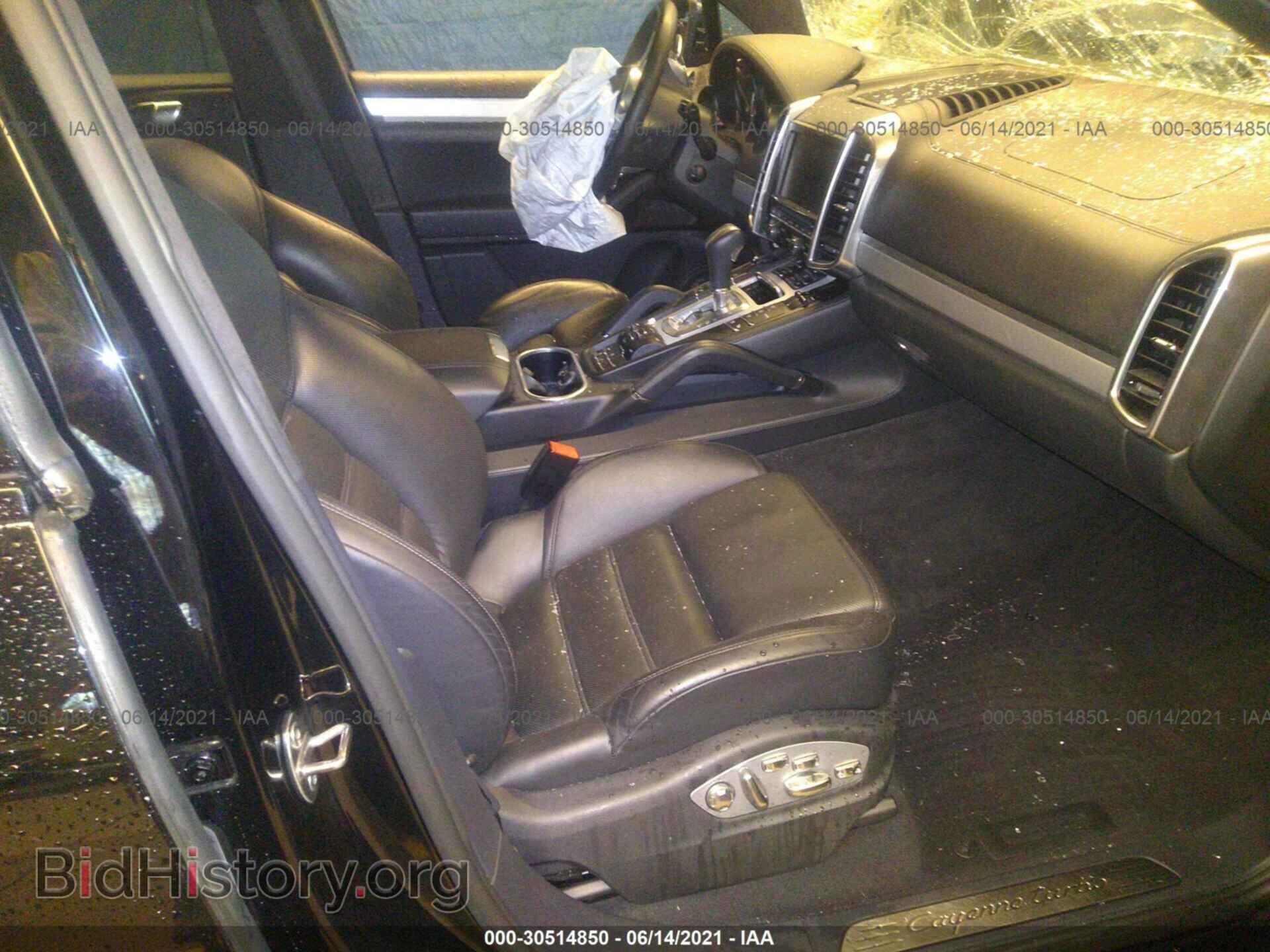 2011 PORSCHE CAYENNE - VIN: WP1AC2A22BLA82143 - Фото 5