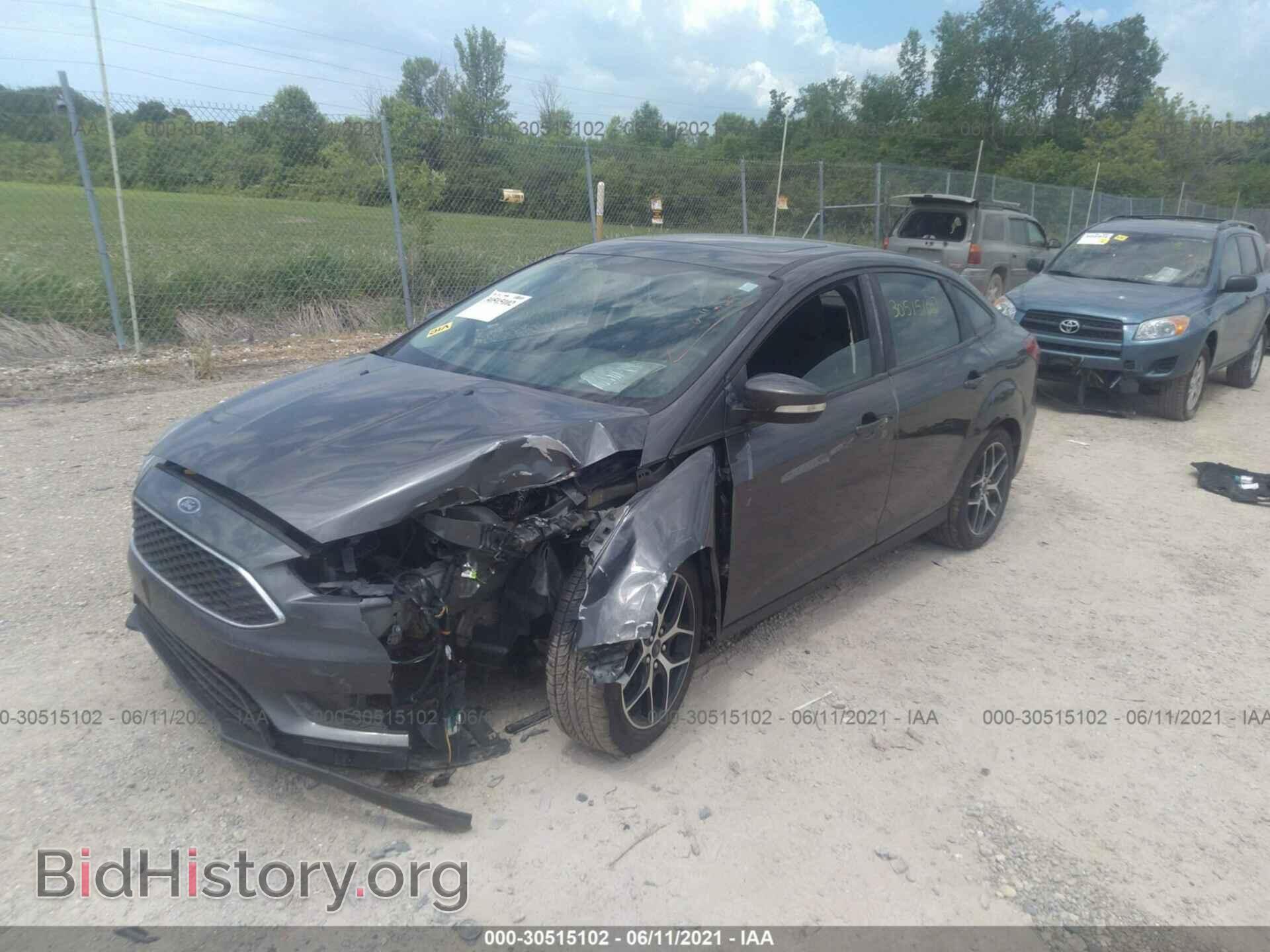 2017 FORD FOCUS - VIN: 1FADP3H22HL325026 - Фото 2