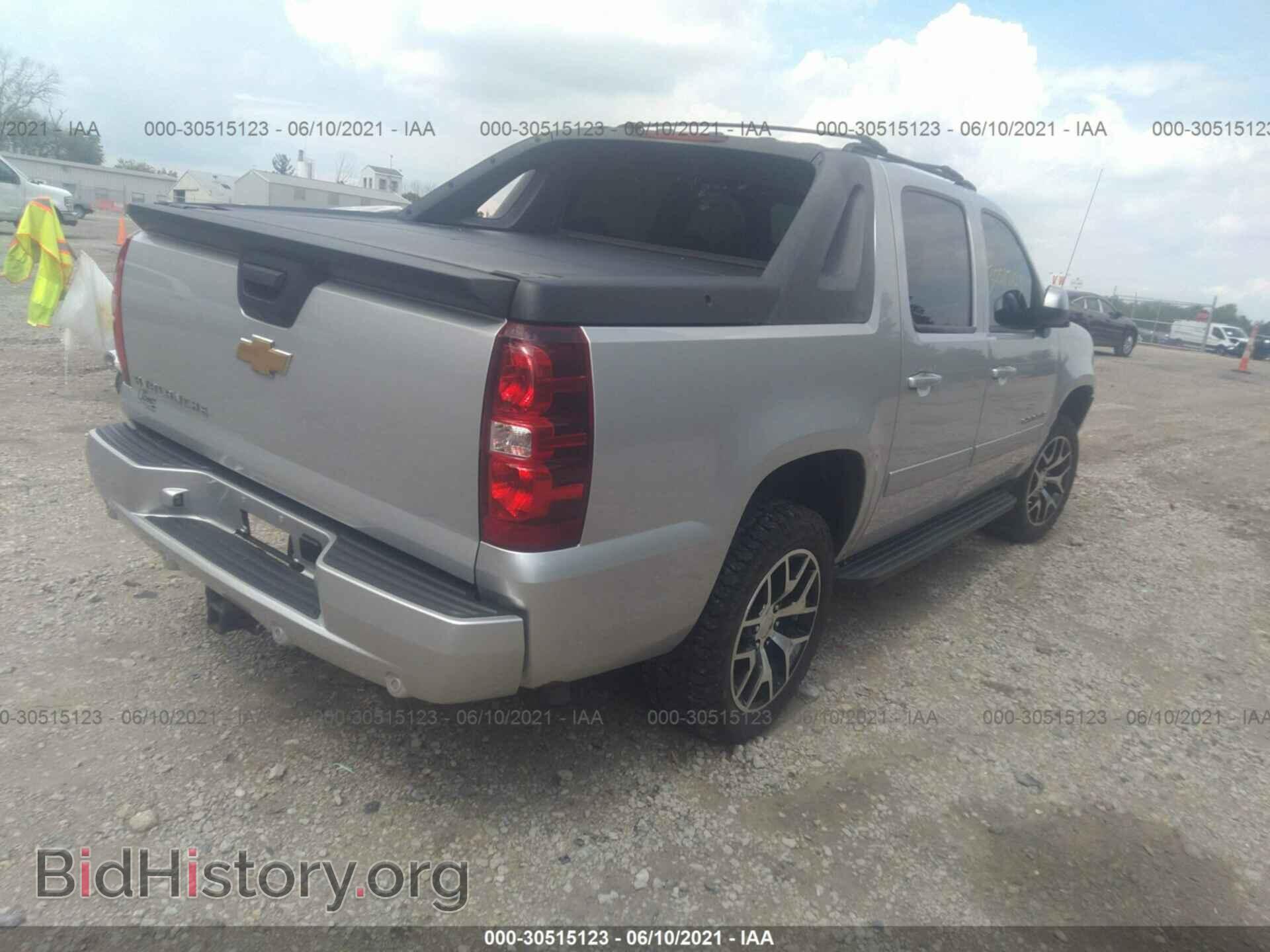 2012 CHEVROLET AVALANCHE - VIN: 3GNTKEE79CG203387 - Фото 4