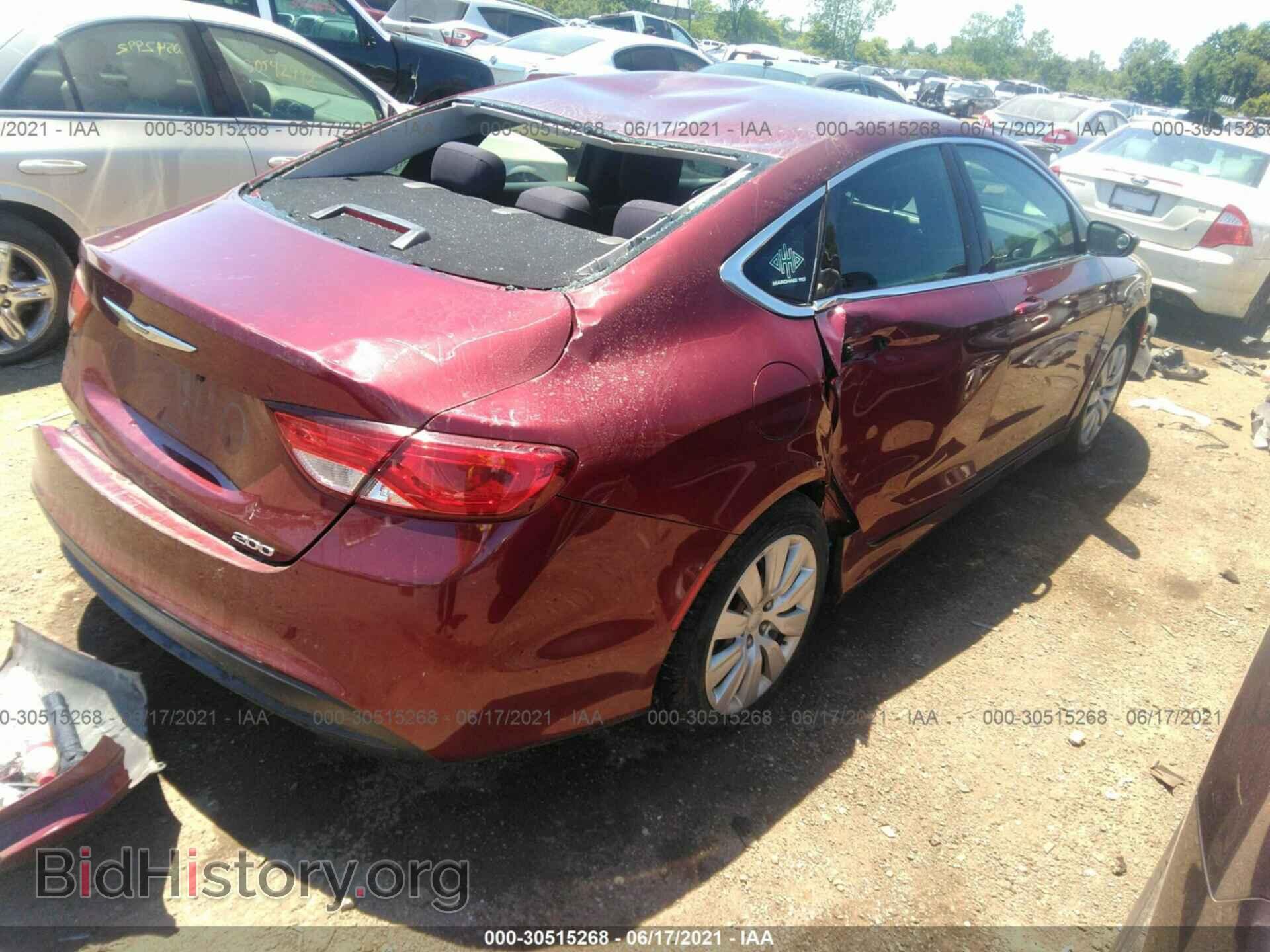 2015 CHRYSLER 200 - VIN: 1C3CCCFB7FN570463 - Photo 4