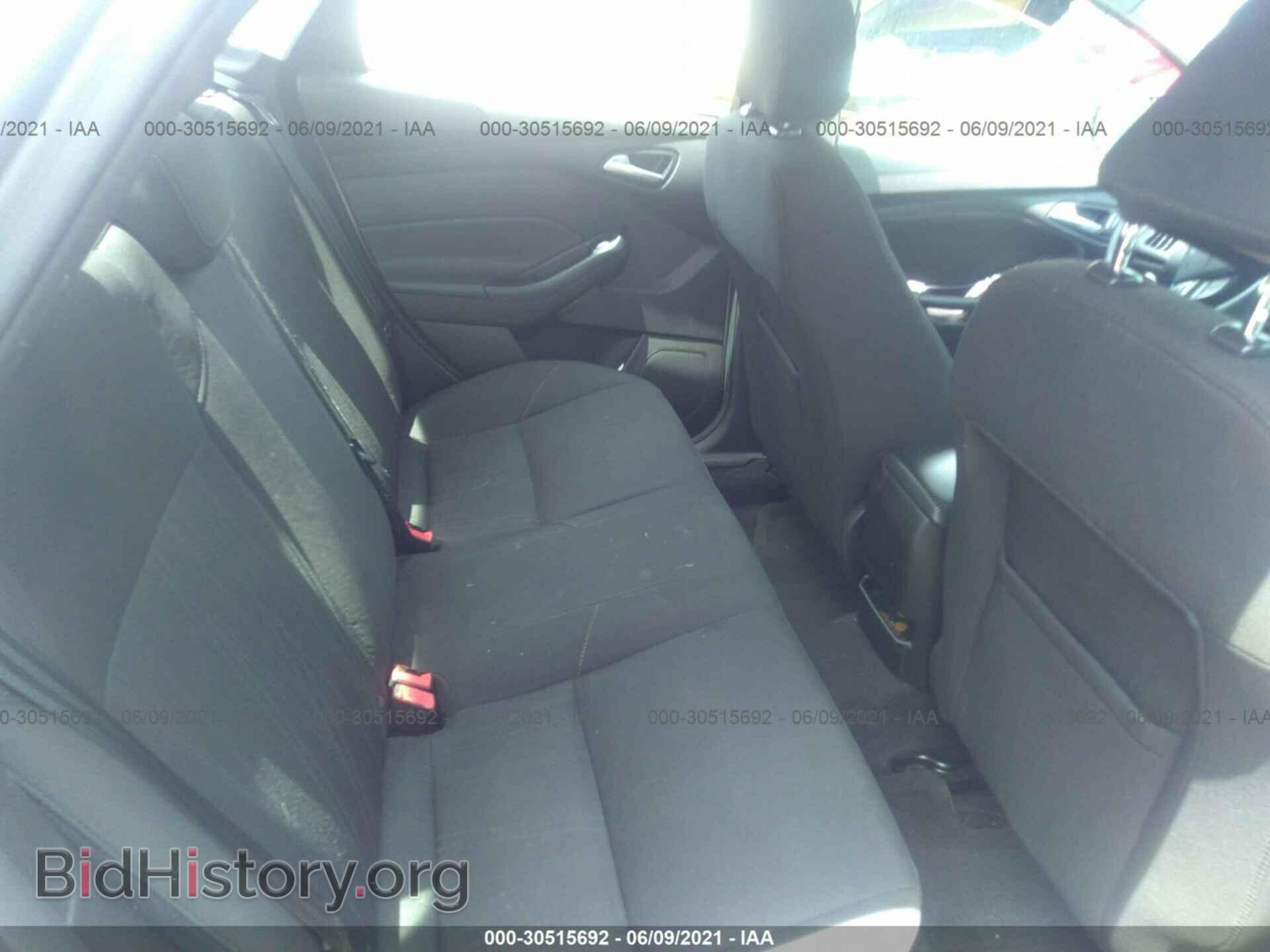 2016 FORD FOCUS - VIN: 1FADP3F21GL347892 - Фото 8