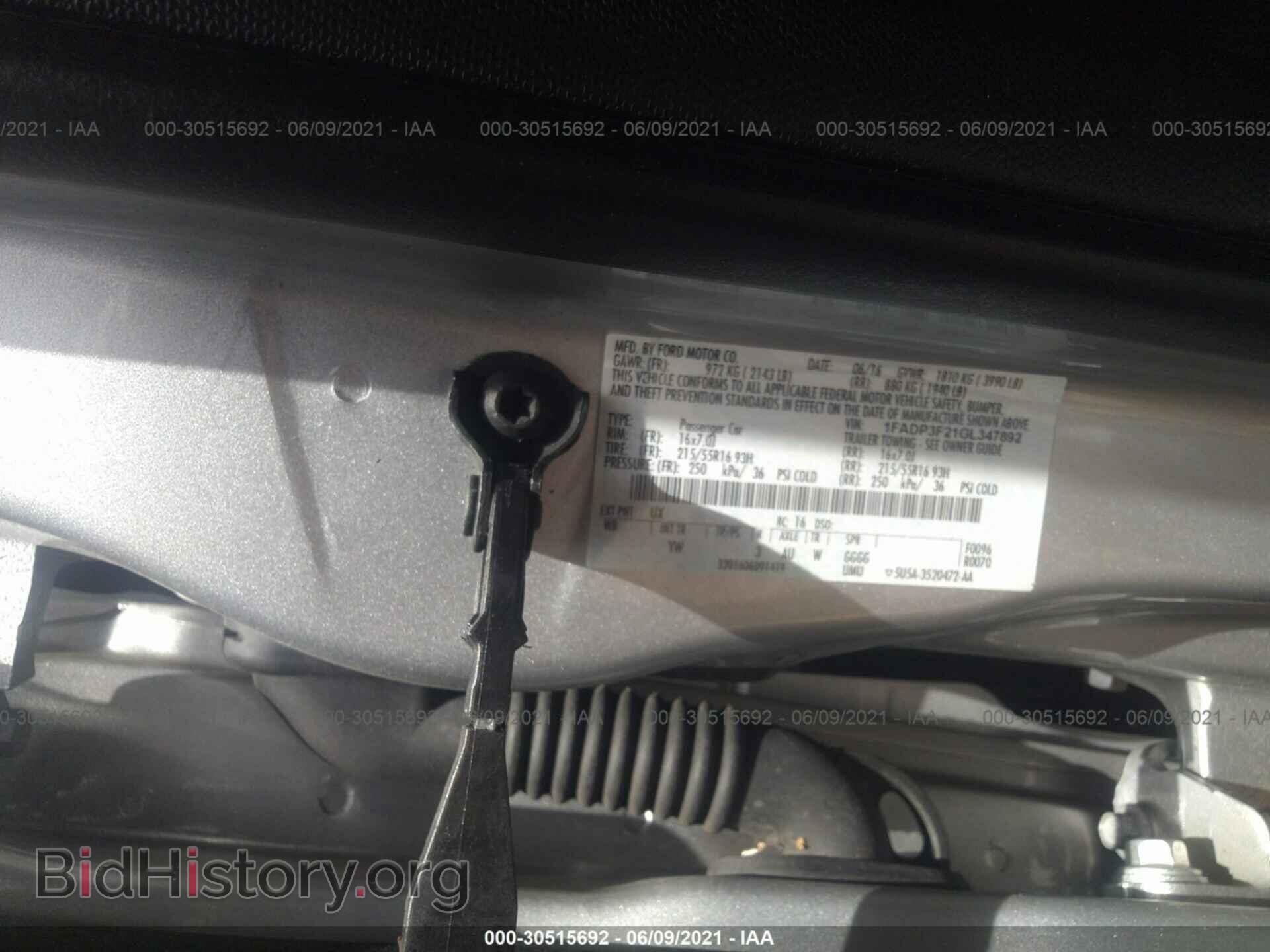 2016 FORD FOCUS - VIN: 1FADP3F21GL347892 - Фото 9