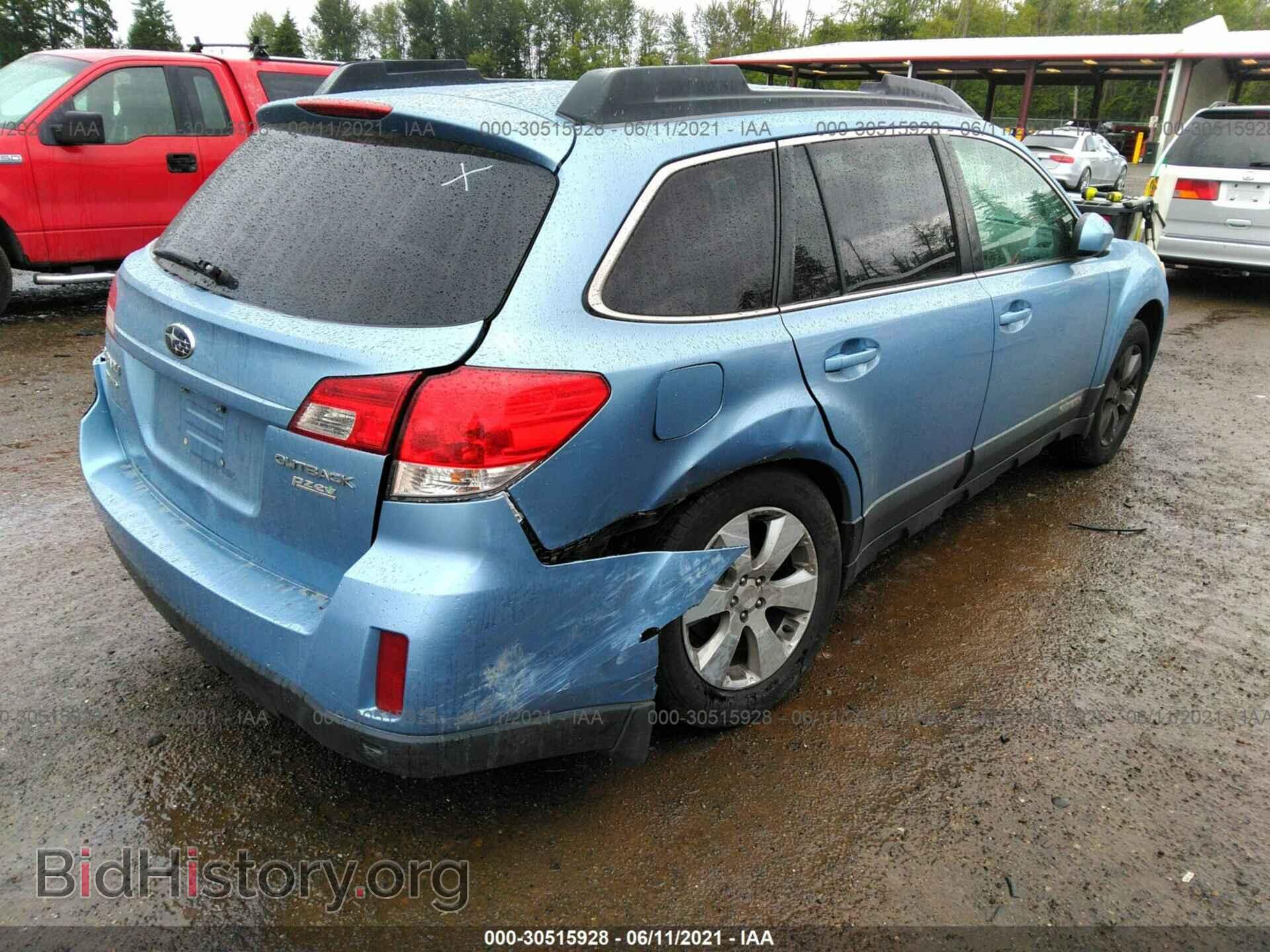2011 SUBARU OUTBACK - VIN: 4S4BRBGC6B3340776 - Фото 4