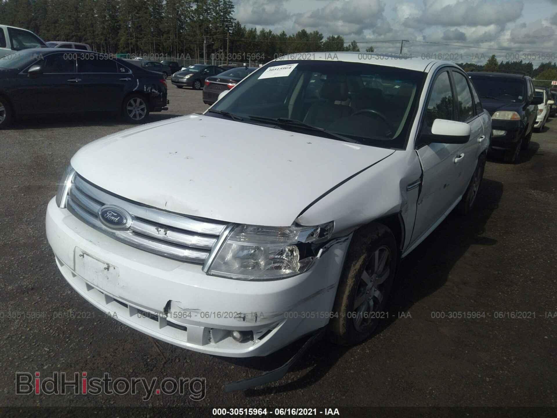 2008 FORD TAURUS - VIN: 1FAHP24WX8G174305 - Фото 2