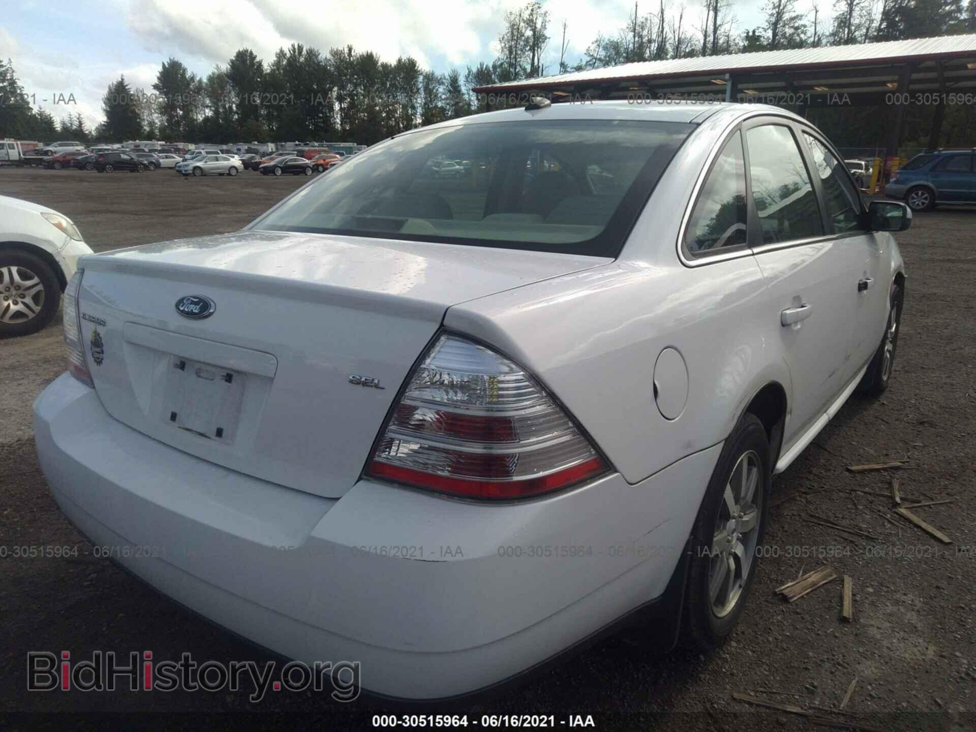 2008 FORD TAURUS - VIN: 1FAHP24WX8G174305 - Фото 4