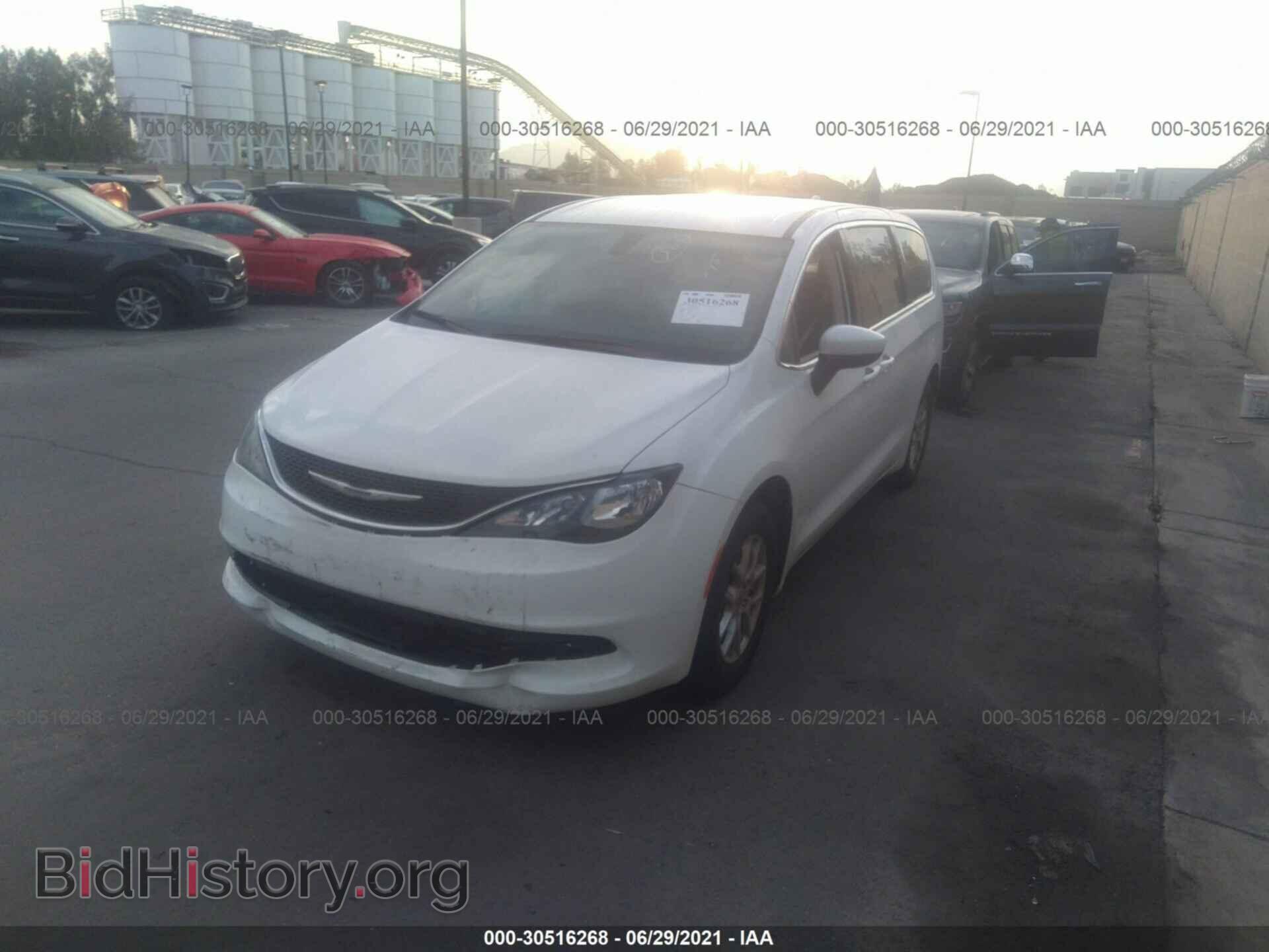 2017 CHRYSLER PACIFICA - VIN: 2C4RC1DG5HR817204 - Photo 2