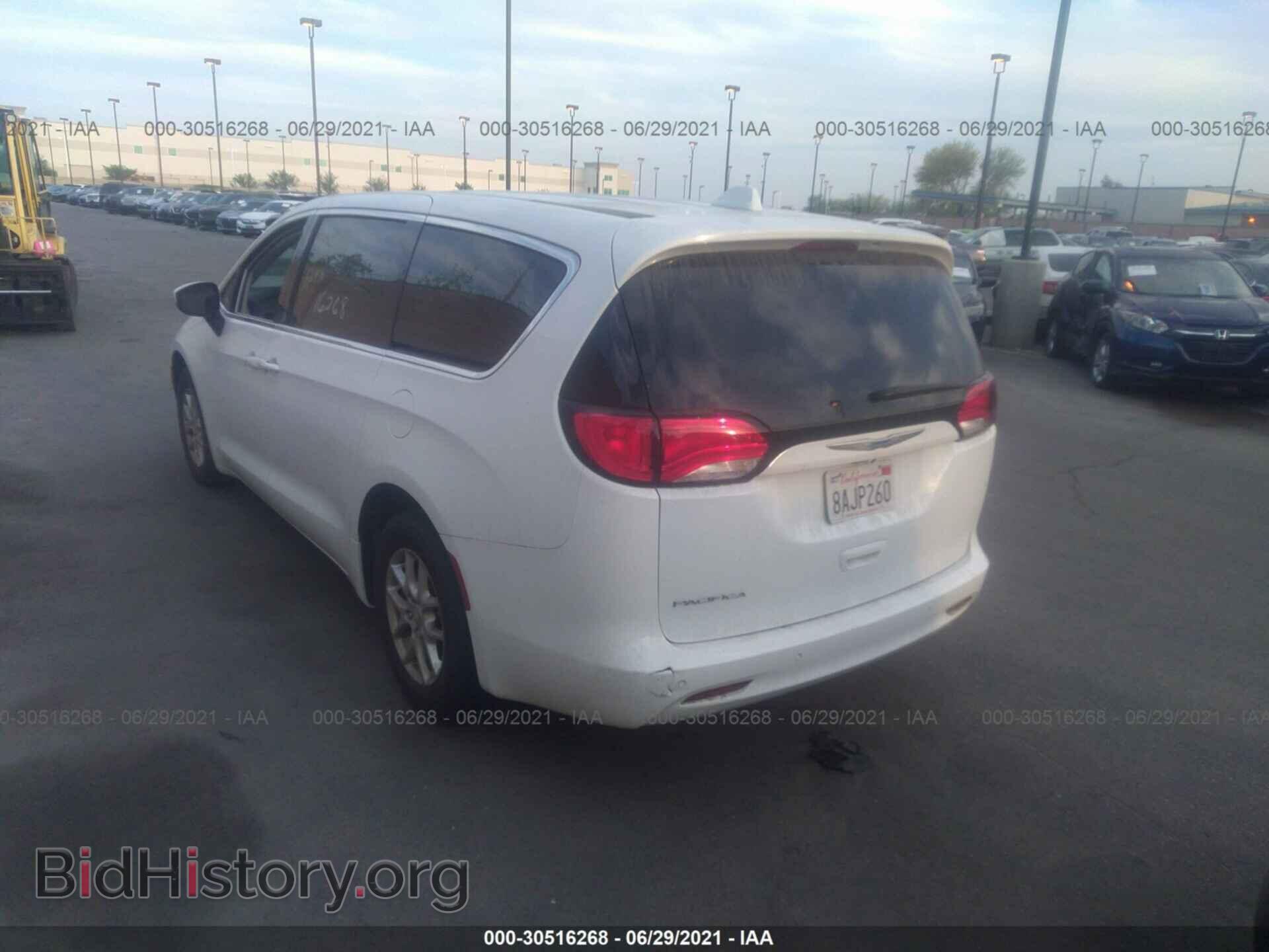 2017 CHRYSLER PACIFICA - VIN: 2C4RC1DG5HR817204 - Photo 3