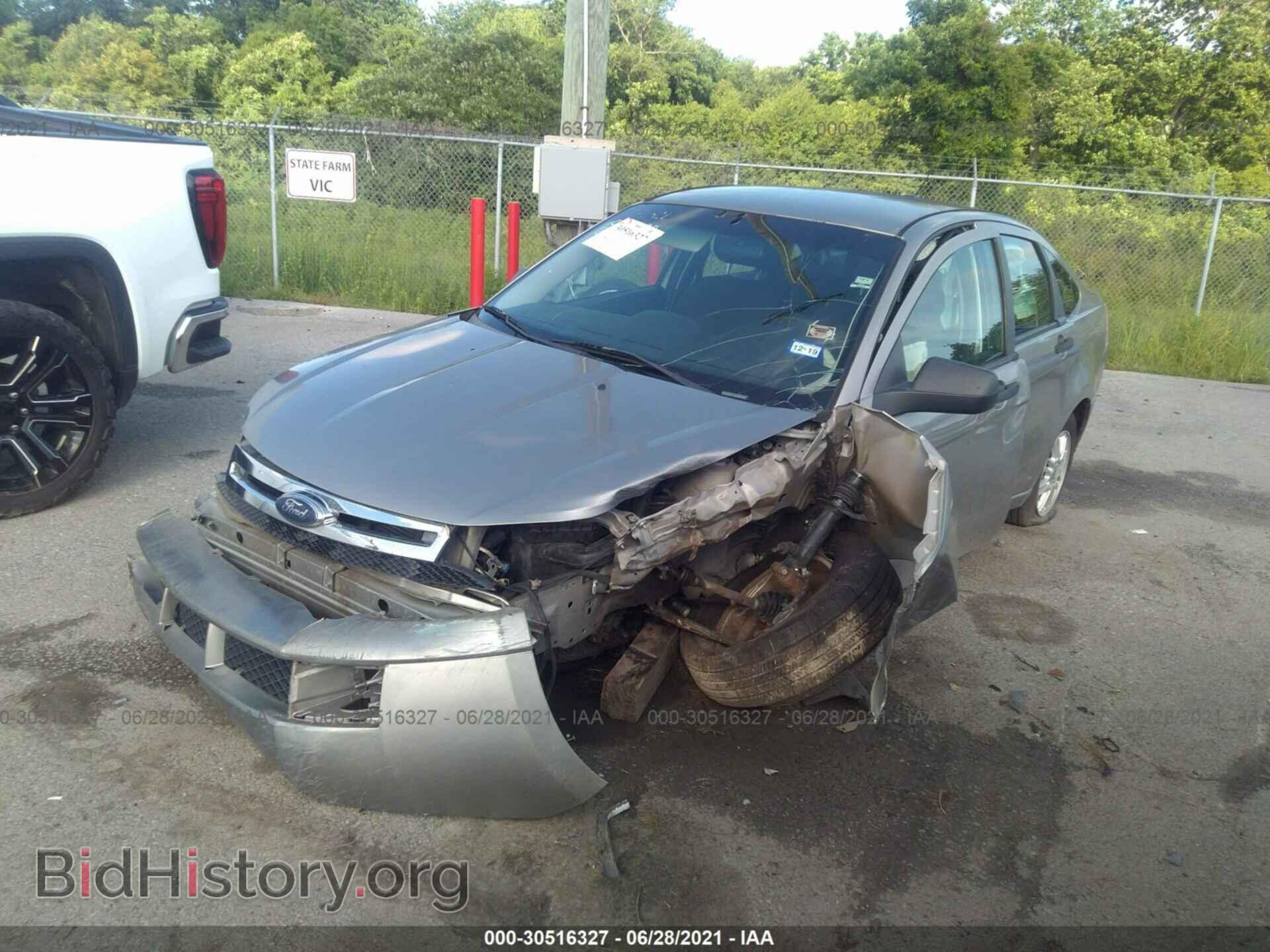 2008 FORD FOCUS - VIN: 1FAHP35N28W263223 - Фото 2