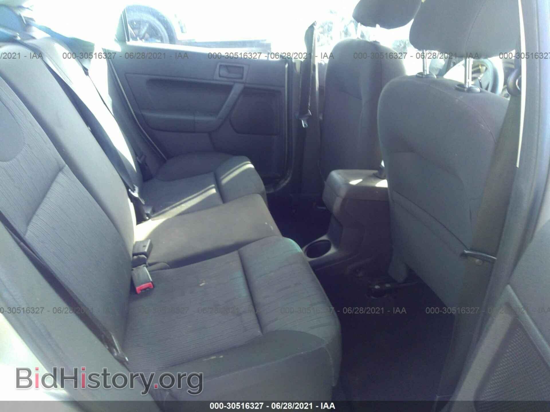 2008 FORD FOCUS - VIN: 1FAHP35N28W263223 - Фото 8