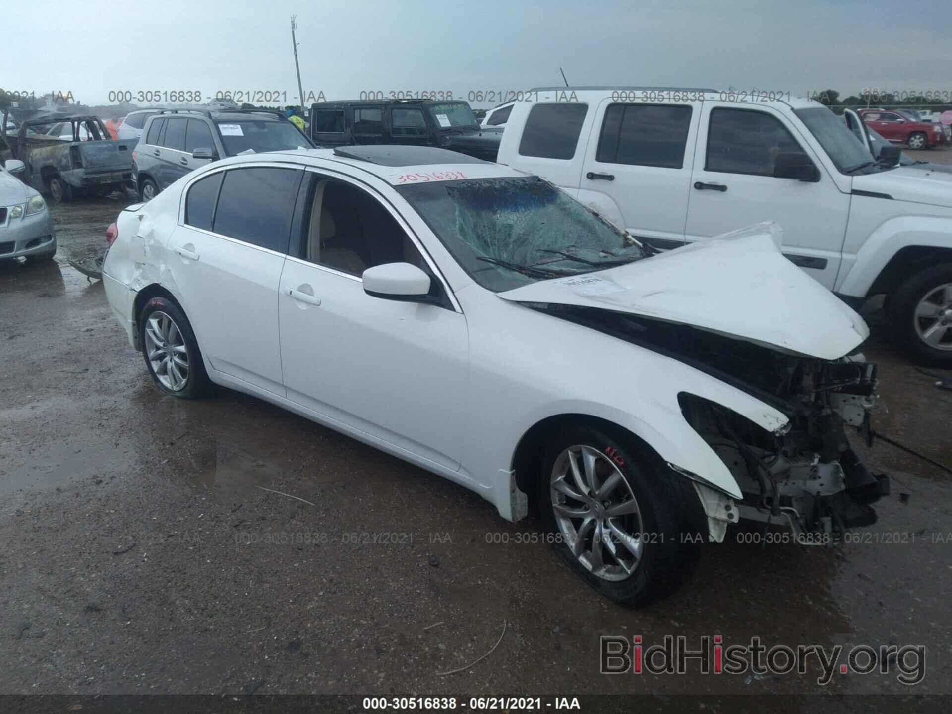 Photo JNKCV61E79M013666 - INFINITI G37 SEDAN 2009