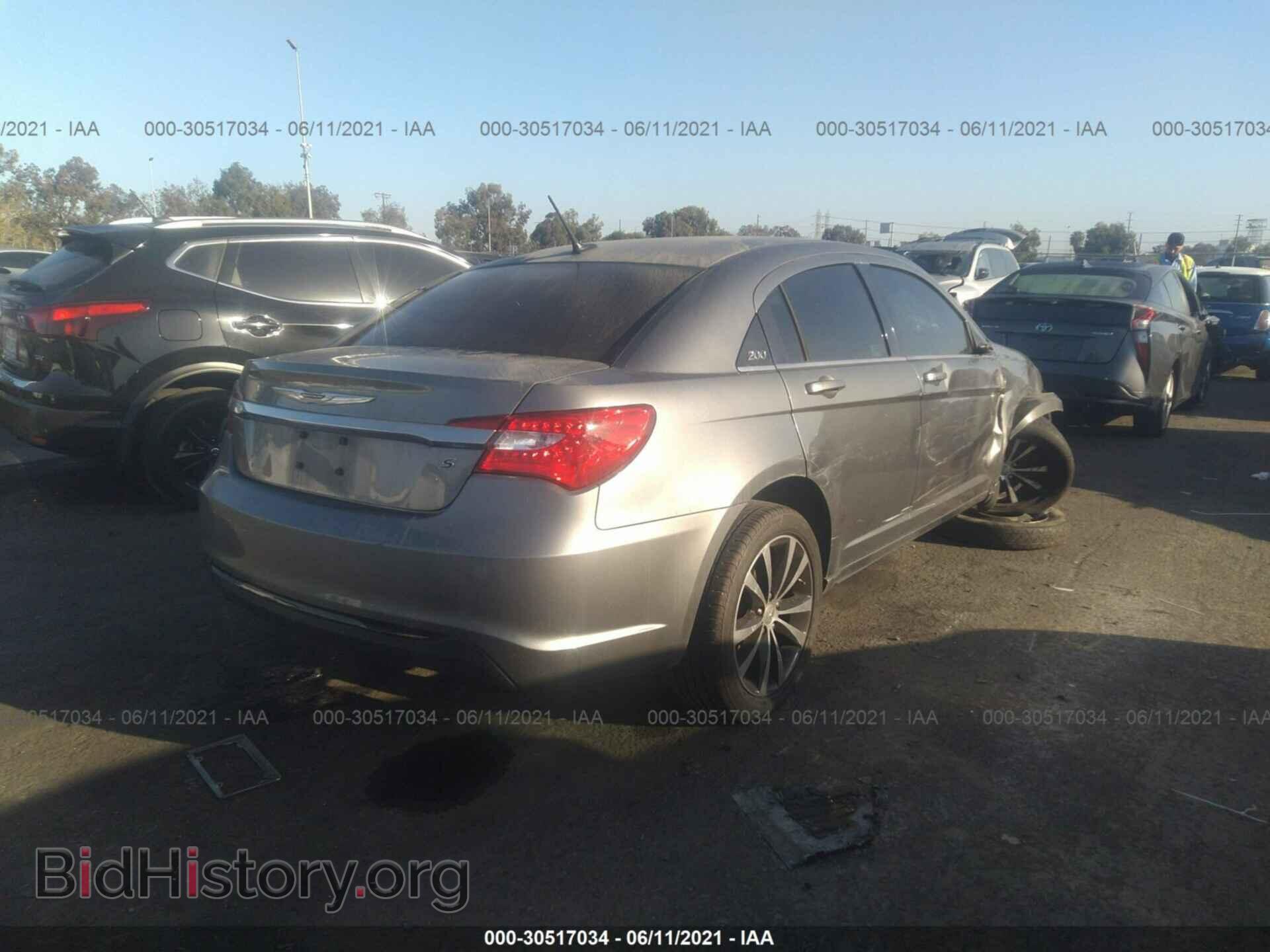 2013 CHRYSLER 200 - VIN: 1C3CCBBB8DN690222 - Фото 4