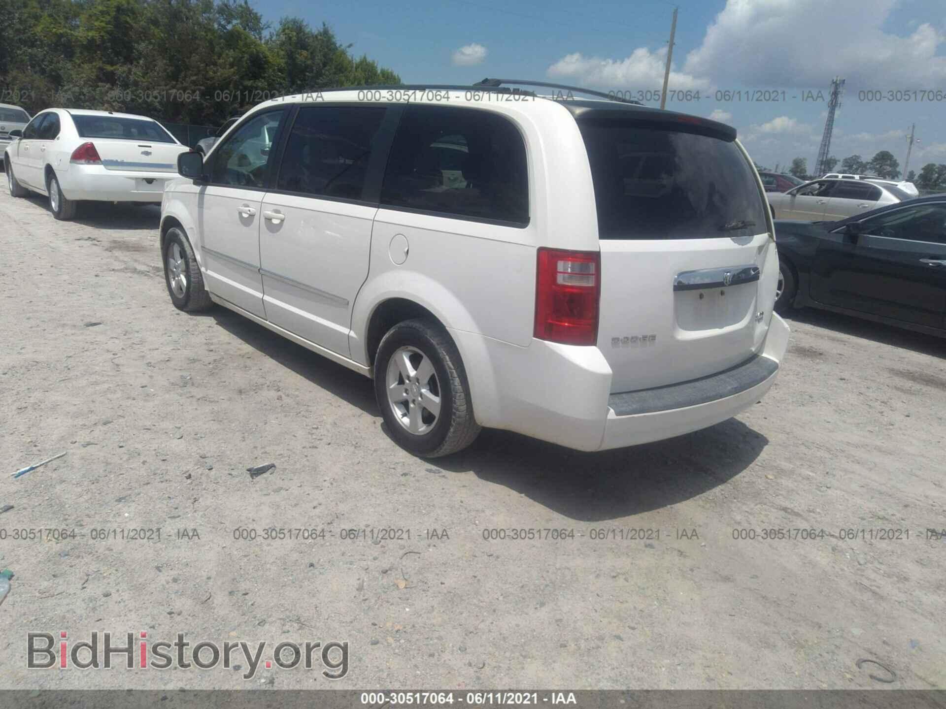 2010 DODGE GRAND CARAVAN - VIN: 2D4RN5D14AR121424 - Фото 3