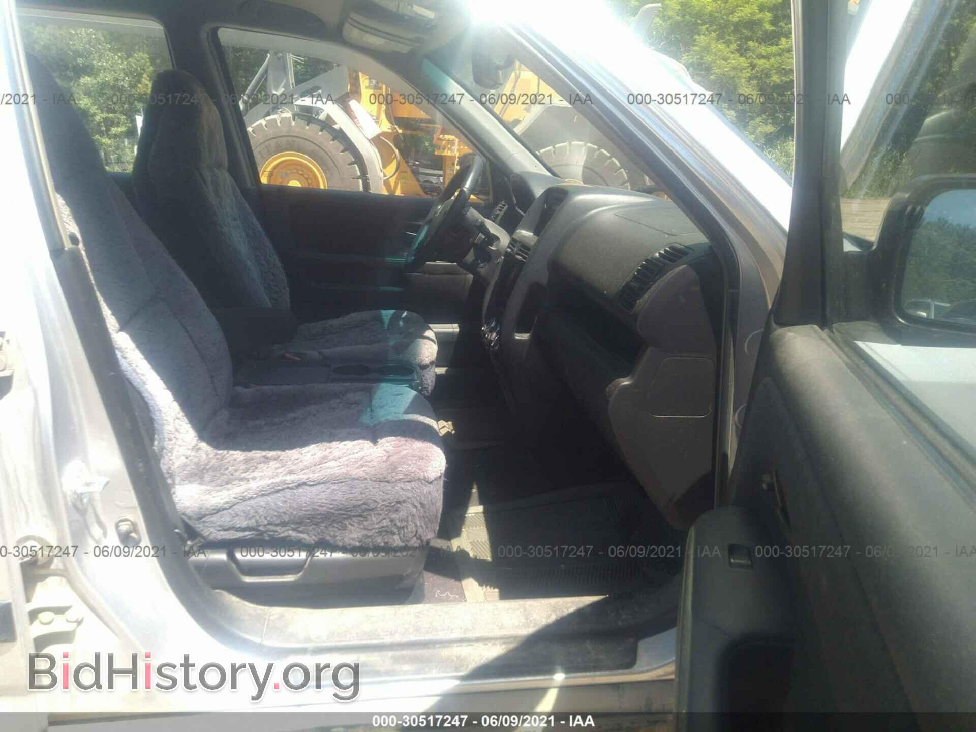 2006 HONDA CR-V - VIN: SHSRD785X6U414801 - Фото 5