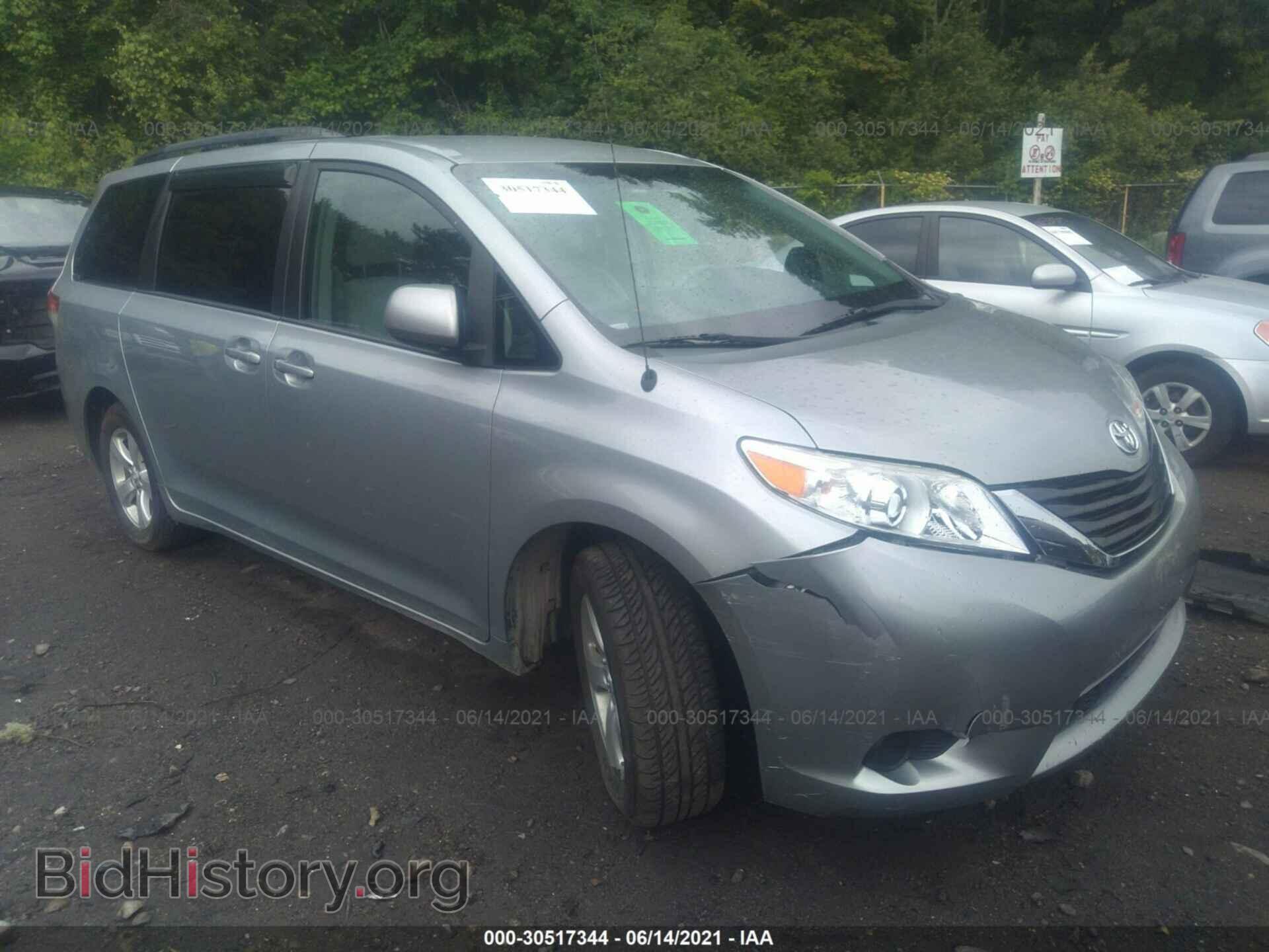 Photo 5TDKK3DC5ES460140 - TOYOTA SIENNA 2014