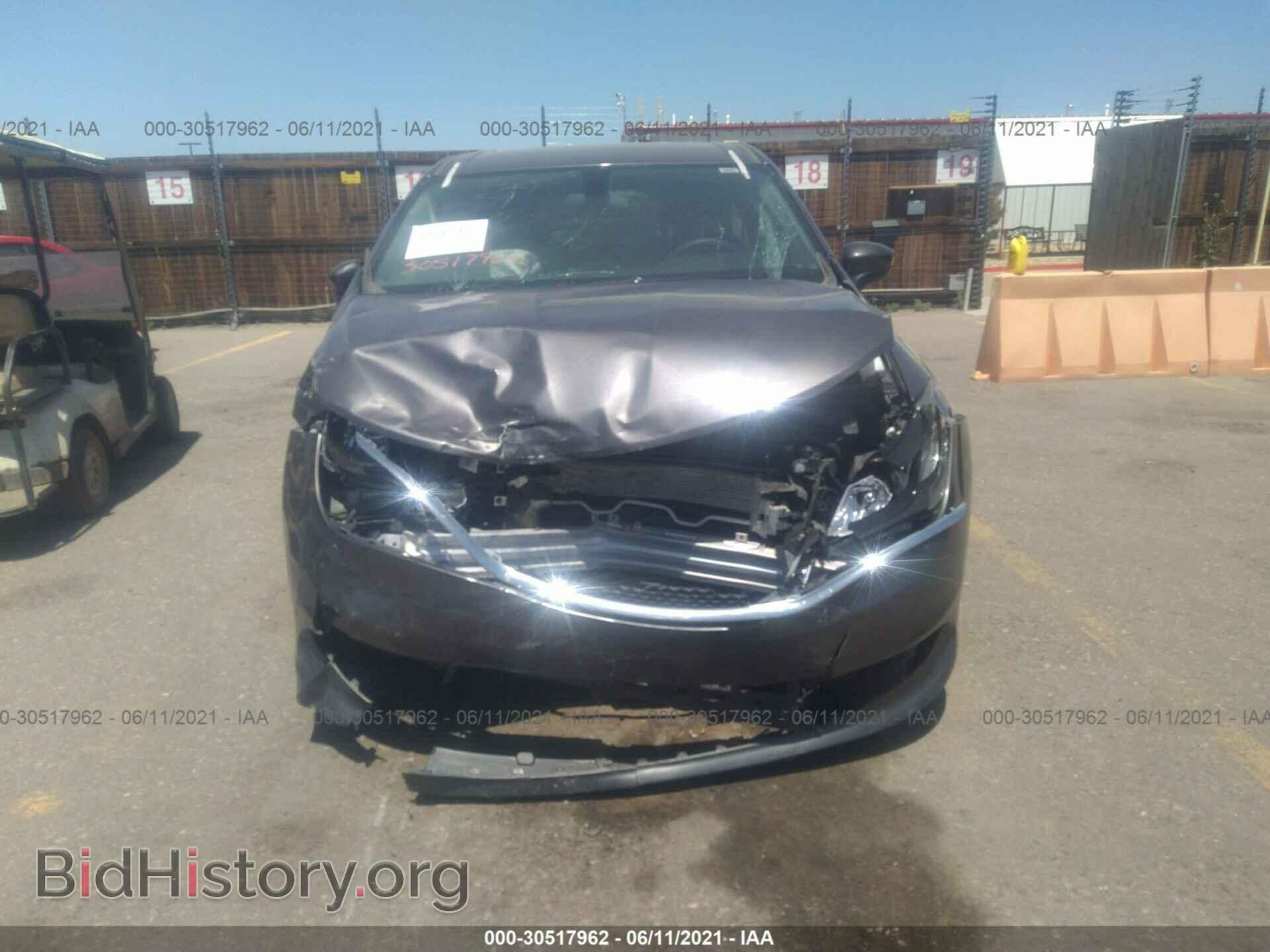 2019 CHRYSLER PACIFICA - VIN: 2C4RC1CG0KR652106 - Фото 6