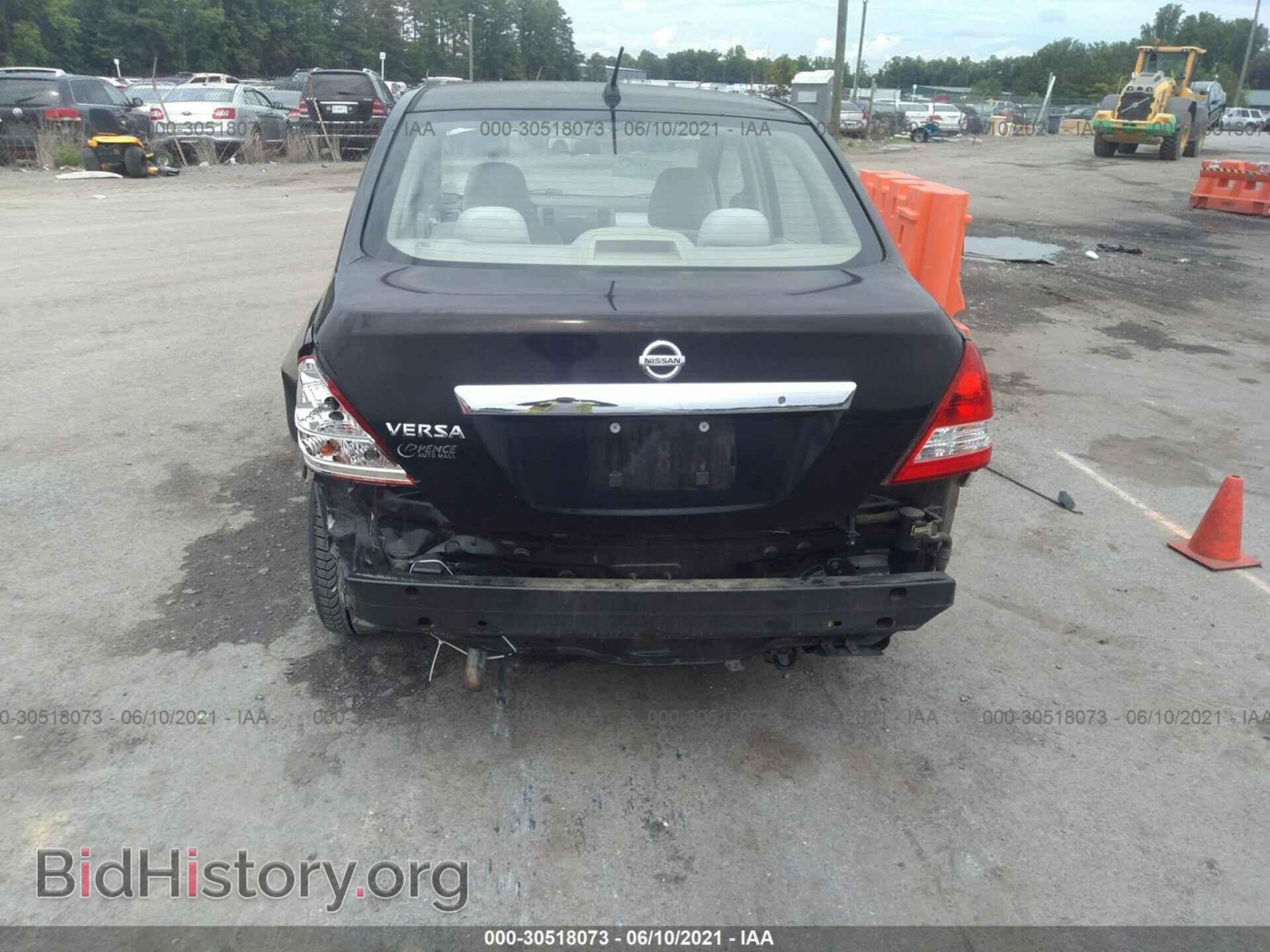 2009 NISSAN VERSA - VIN: 3N1BC11E89L404845 - Фото 6