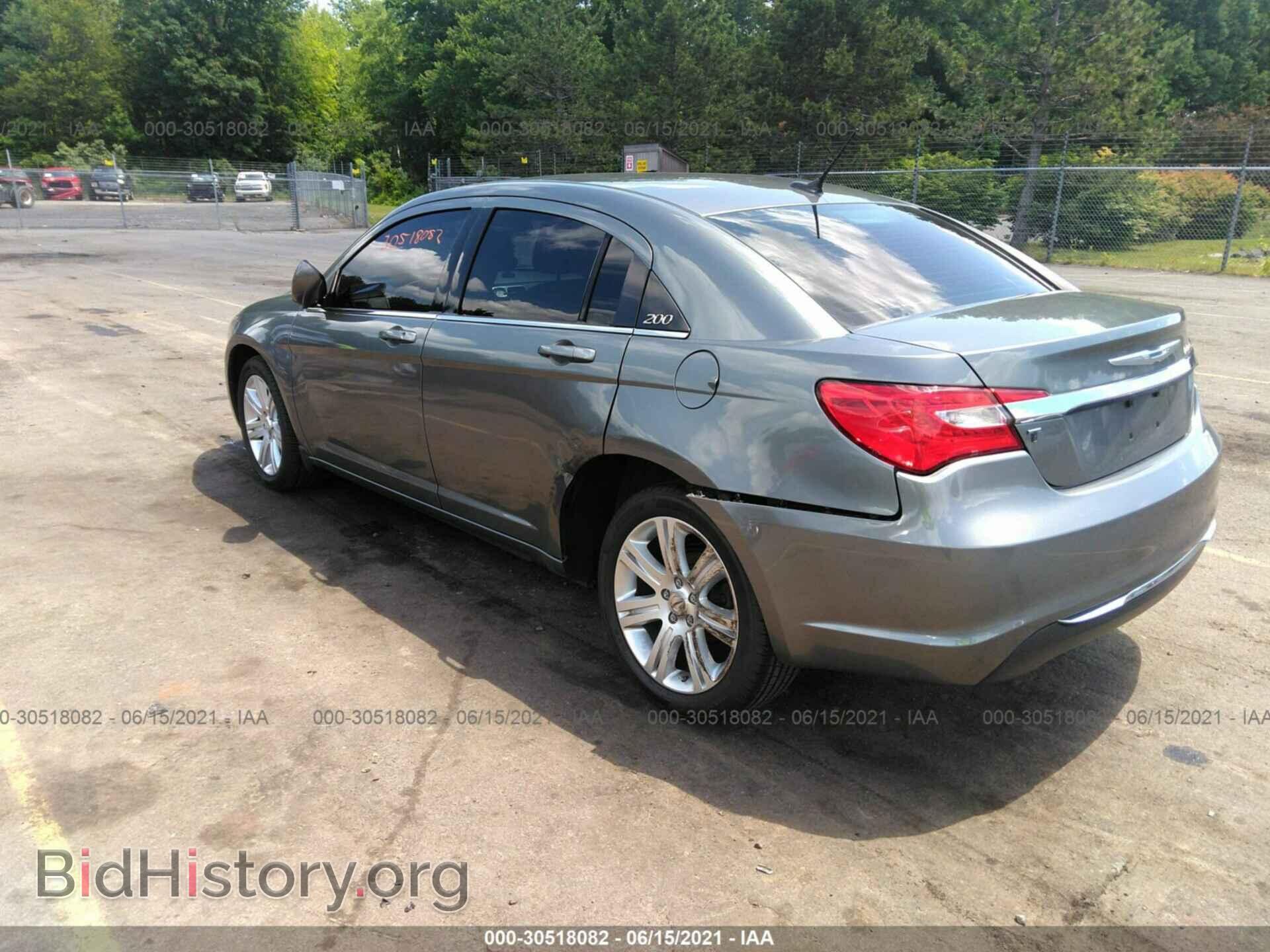 2013 CHRYSLER 200 - VIN: 1C3CCBBB7DN541901 - Фото 3