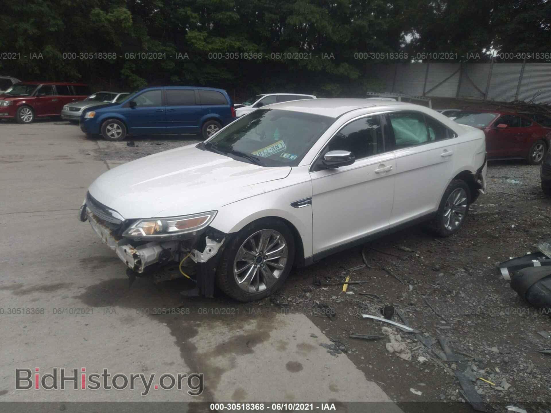 2010 FORD TAURUS - VIN: 1FAHP2FW7AG134251 - Фото 2