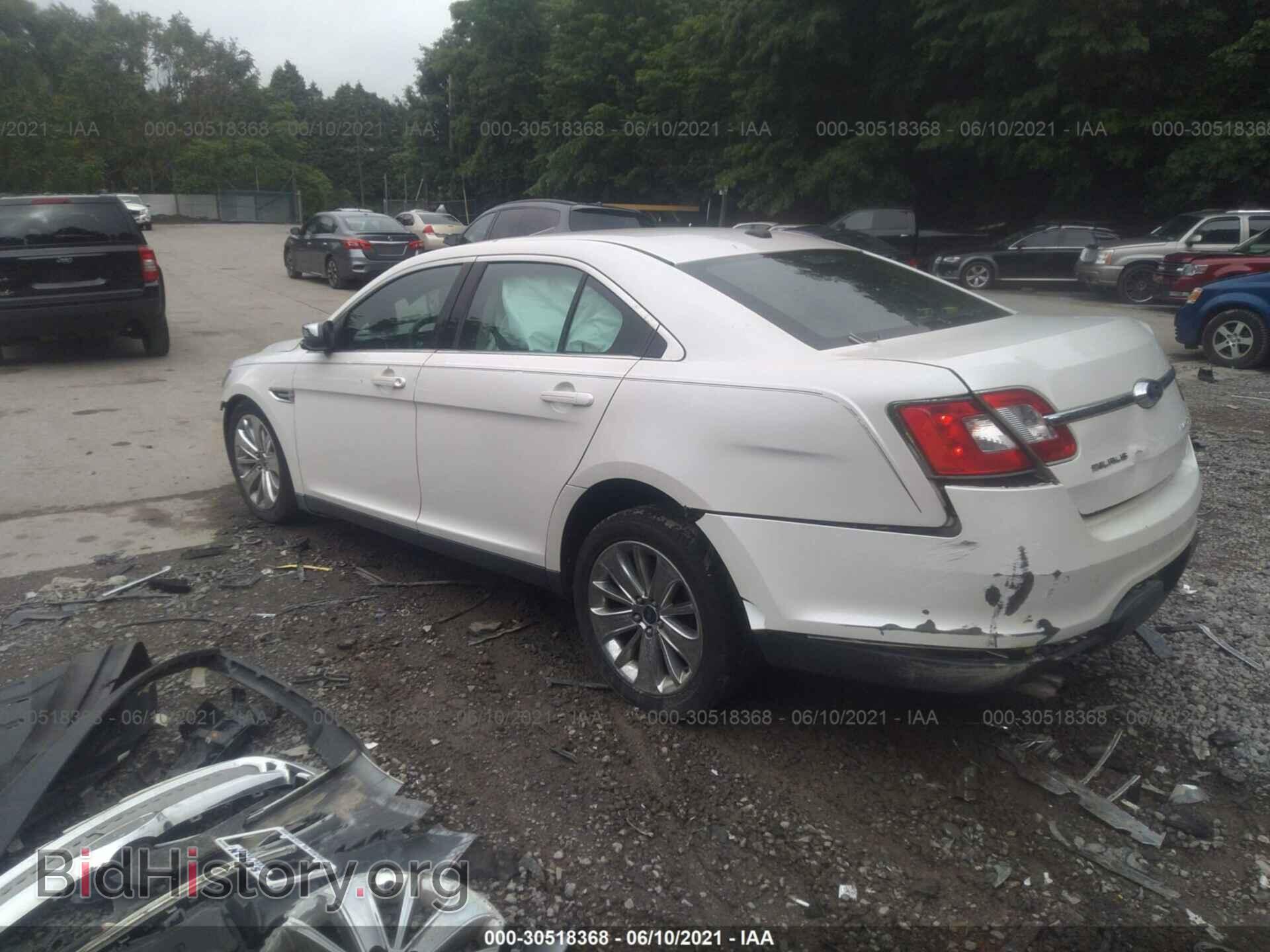2010 FORD TAURUS - VIN: 1FAHP2FW7AG134251 - Фото 3