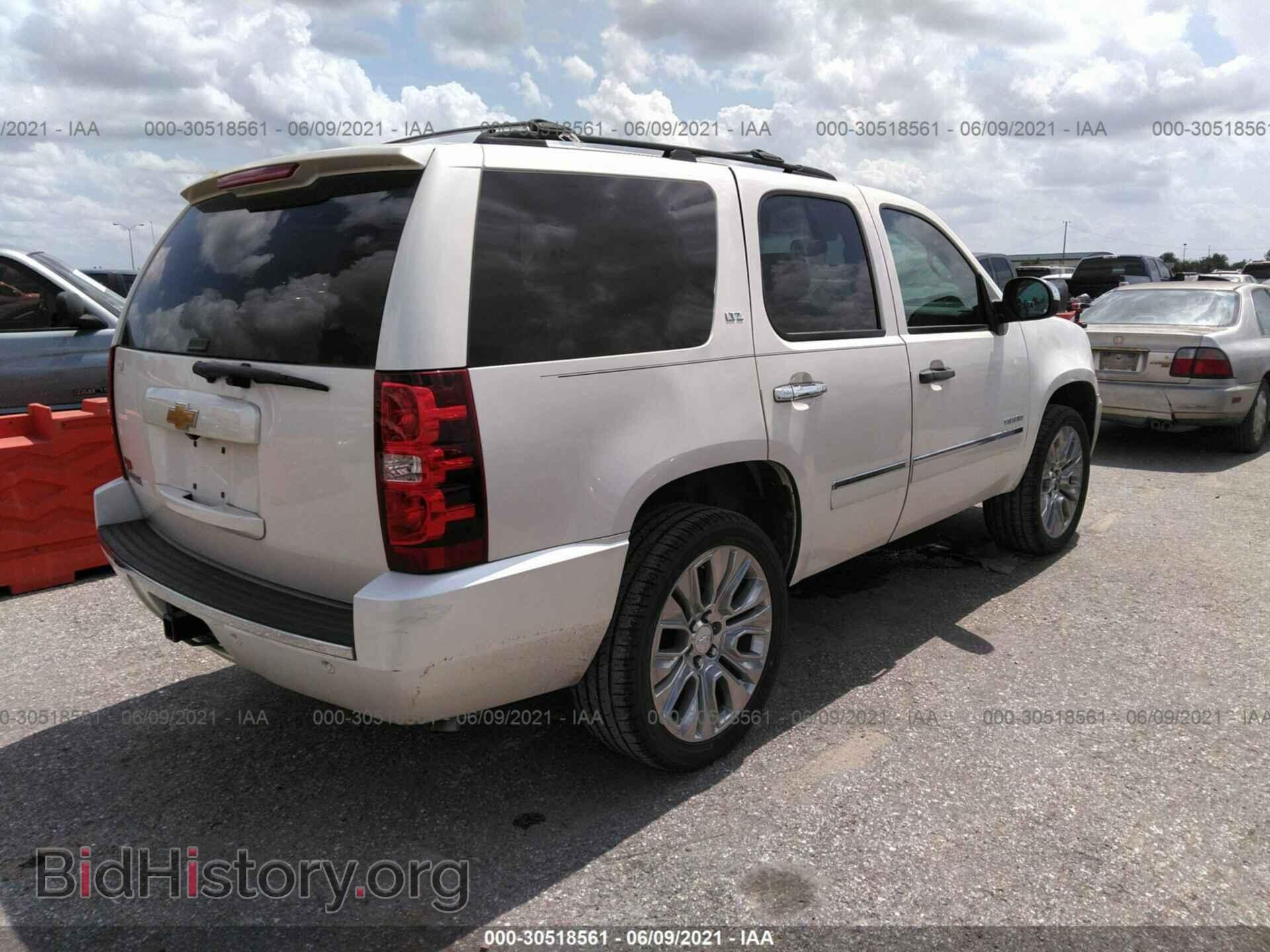2013 CHEVROLET TAHOE - VIN: 1GNSCCE04DR120628 - Фото 4