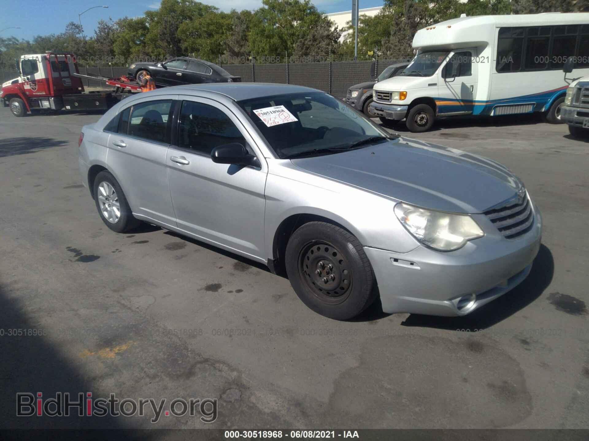 Photo 1C3CC4FBXAN193044 - CHRYSLER SEBRING 2010