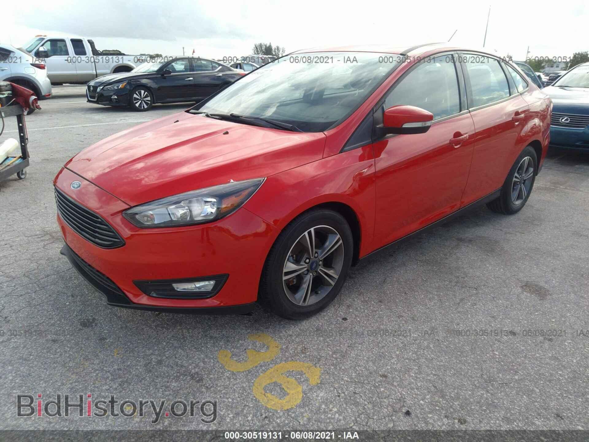 2017 FORD FOCUS - VIN: 1FADP3FEXHL294301 - Photo 2