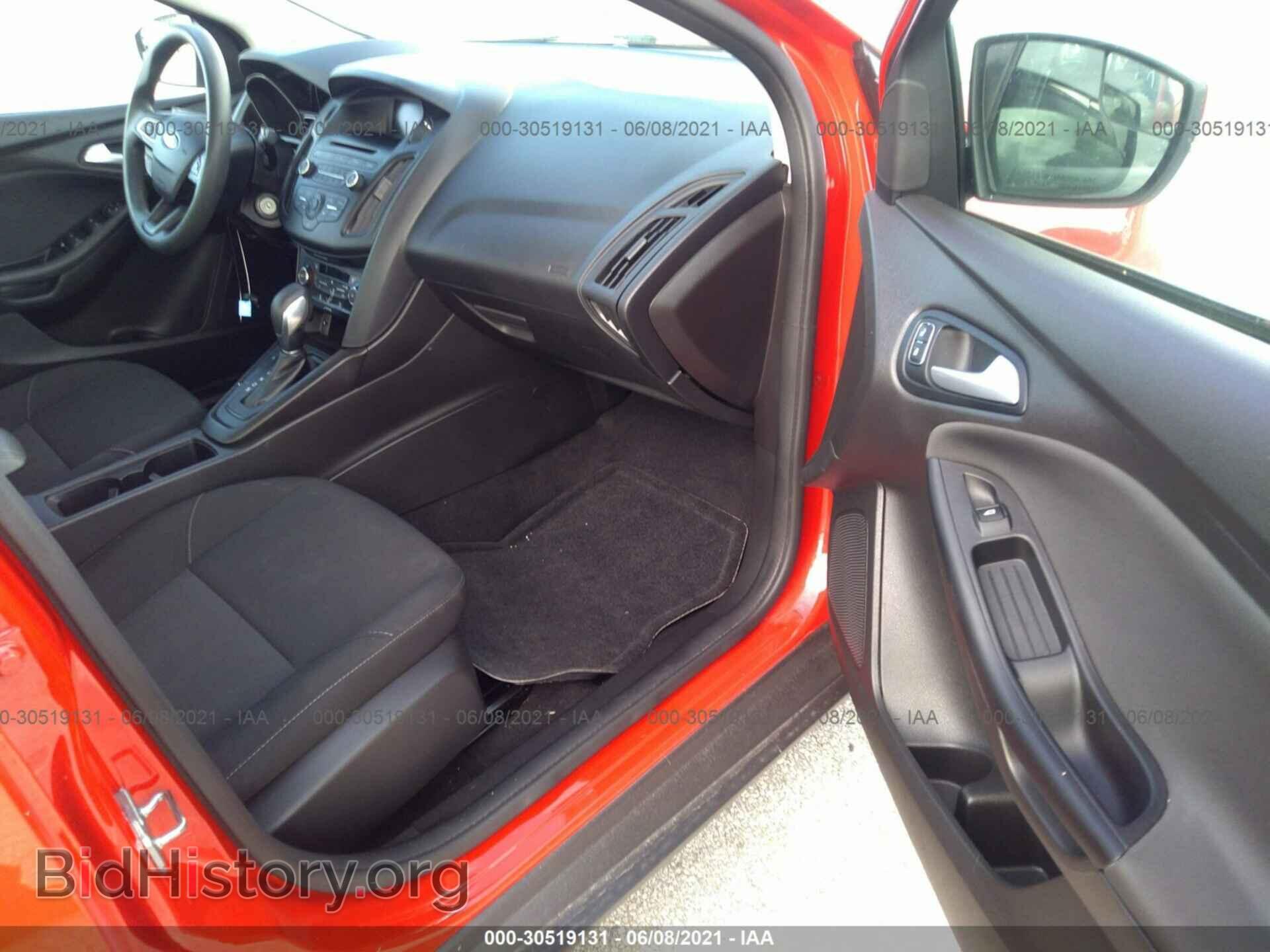 2017 FORD FOCUS - VIN: 1FADP3FEXHL294301 - Photo 5