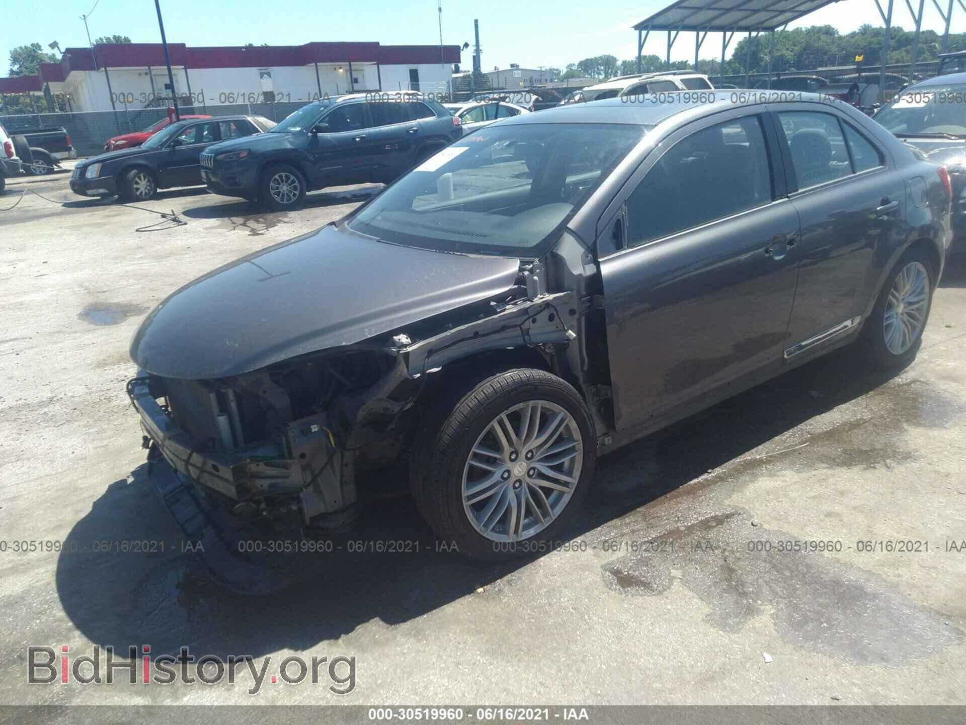 2012 SUZUKI KIZASHI - VIN: JS2RF9A68C6100271 - Photo 2