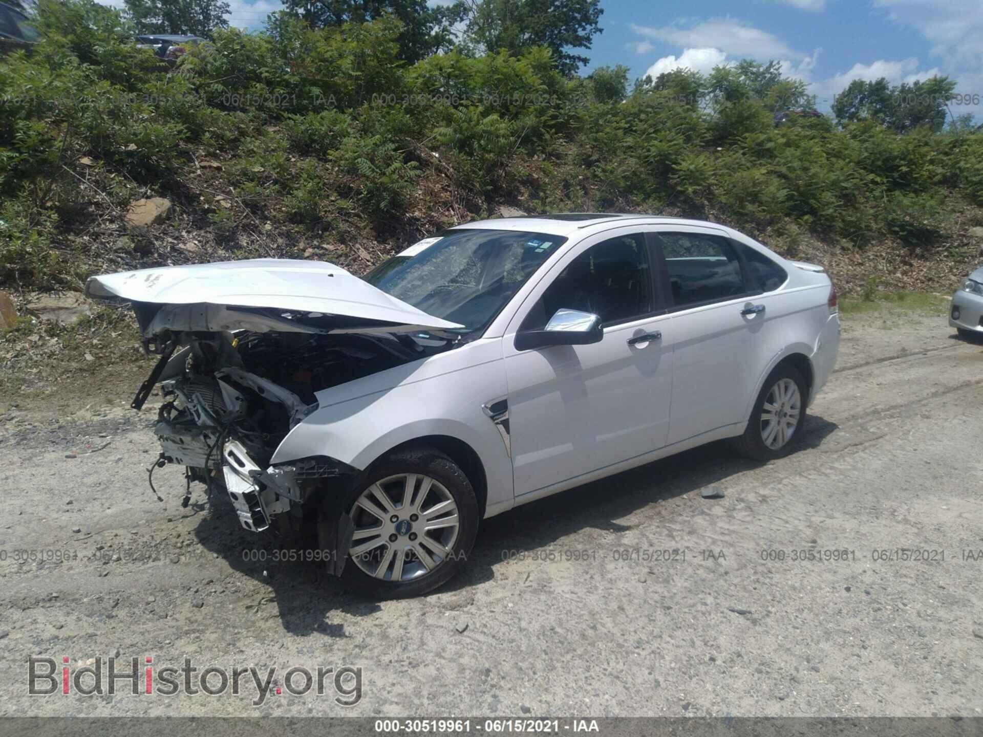 2008 FORD FOCUS - VIN: 1FAHP35N18W223098 - Фото 2