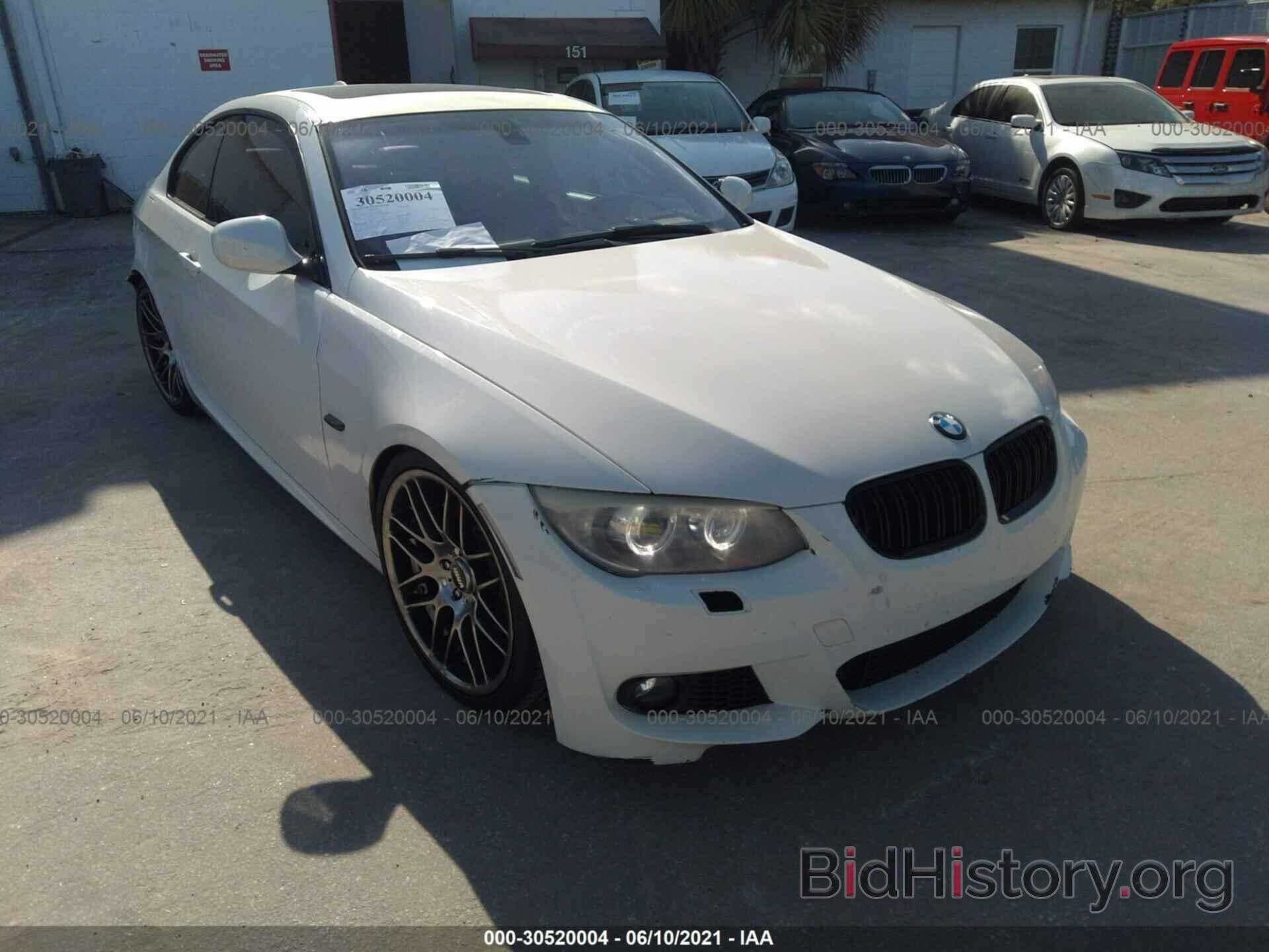 Photo WBAKG7C55BE264306 - BMW 3 SERIES 2011