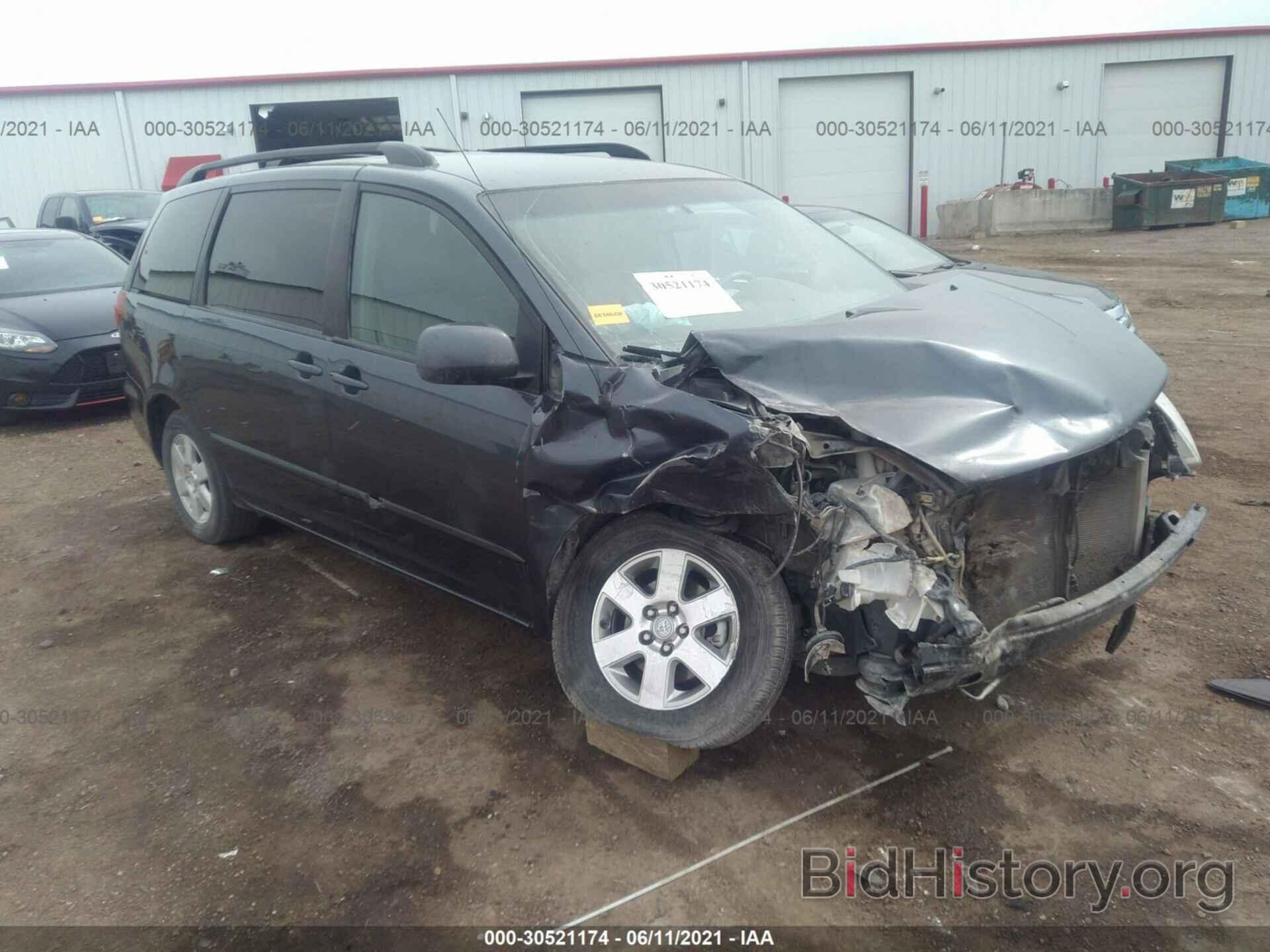 Photo 5TDYK4CC9AS305859 - TOYOTA SIENNA 2010