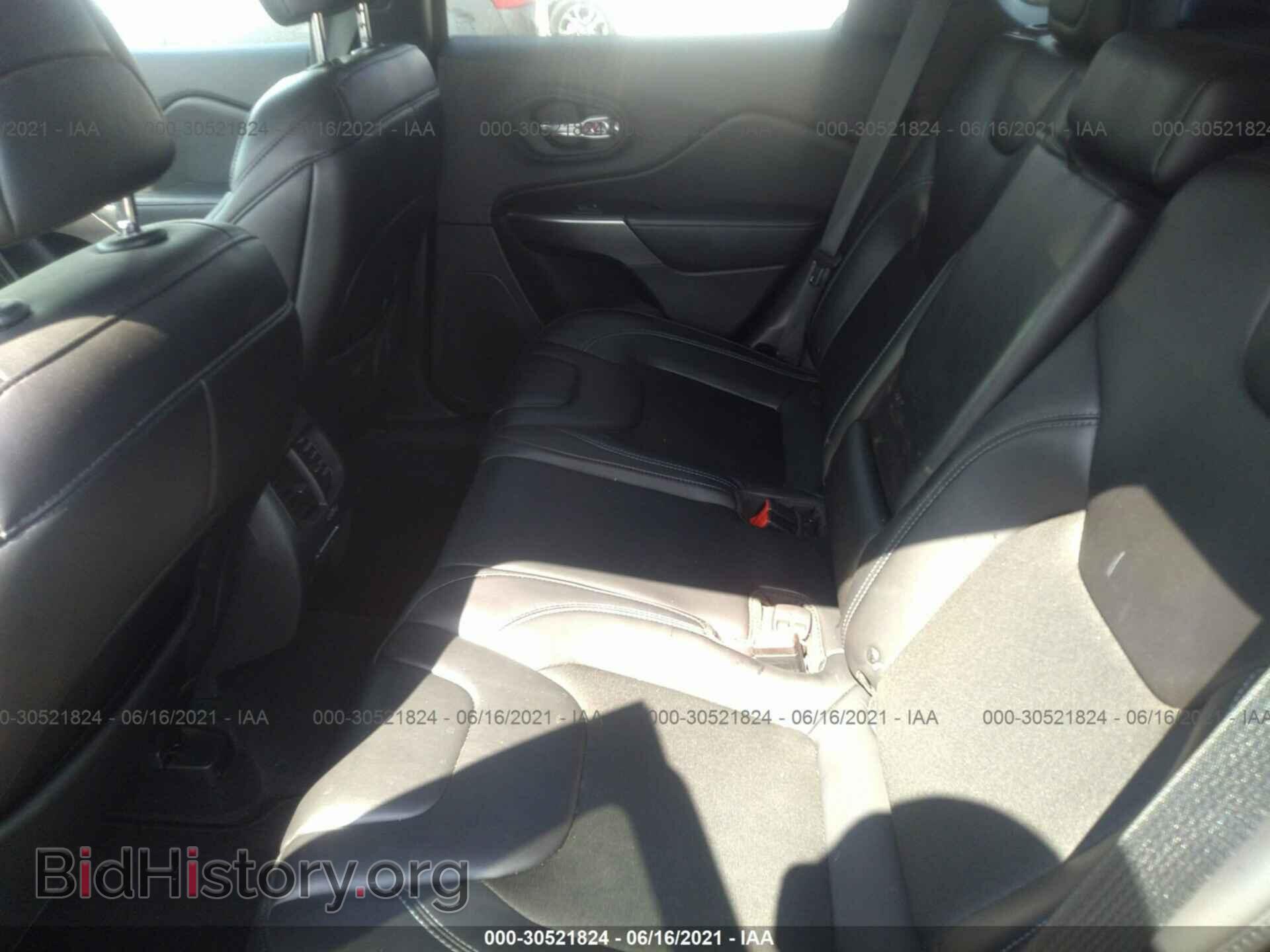 2019 JEEP CHEROKEE - VIN: 1C4PJLLB3KD434841 - Photo 8