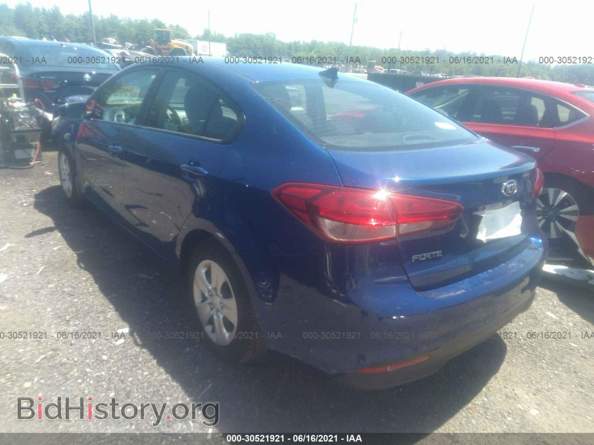 2017 KIA FORTE - VIN: 3KPFK4A75HE038348 - Фото 3