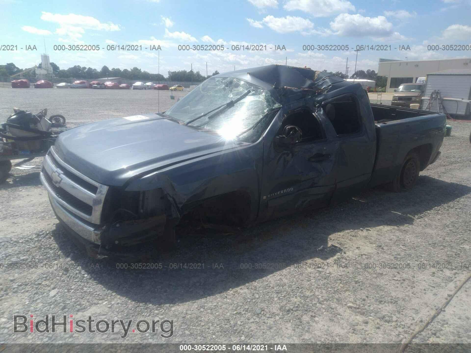 2008 CHEVROLET SILVERADO 1500 - VIN: 2GCEC19C281266443 - Фото 2