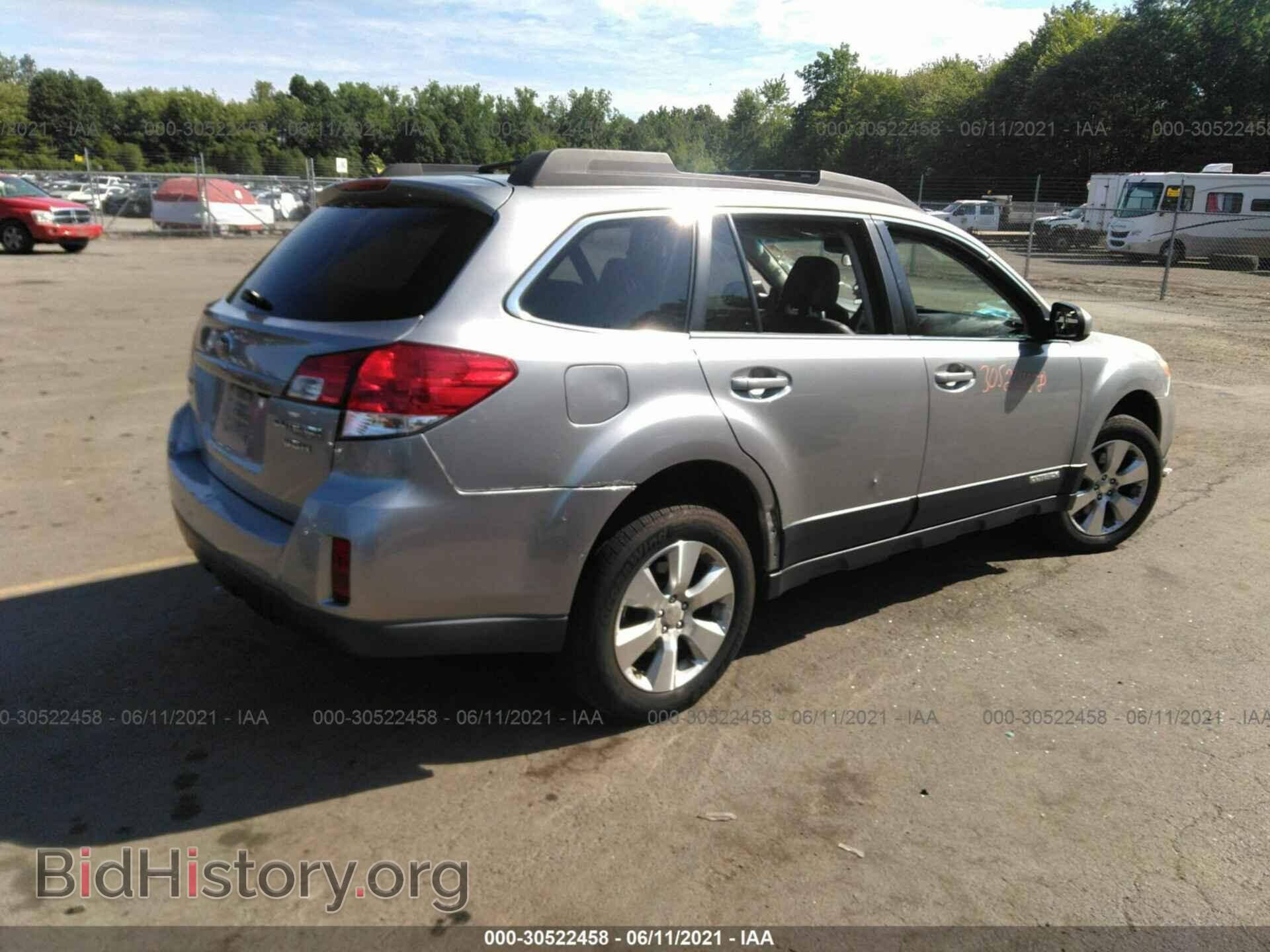 2010 SUBARU OUTBACK - VIN: 4S4BRDKC1A2360747 - Фото 4