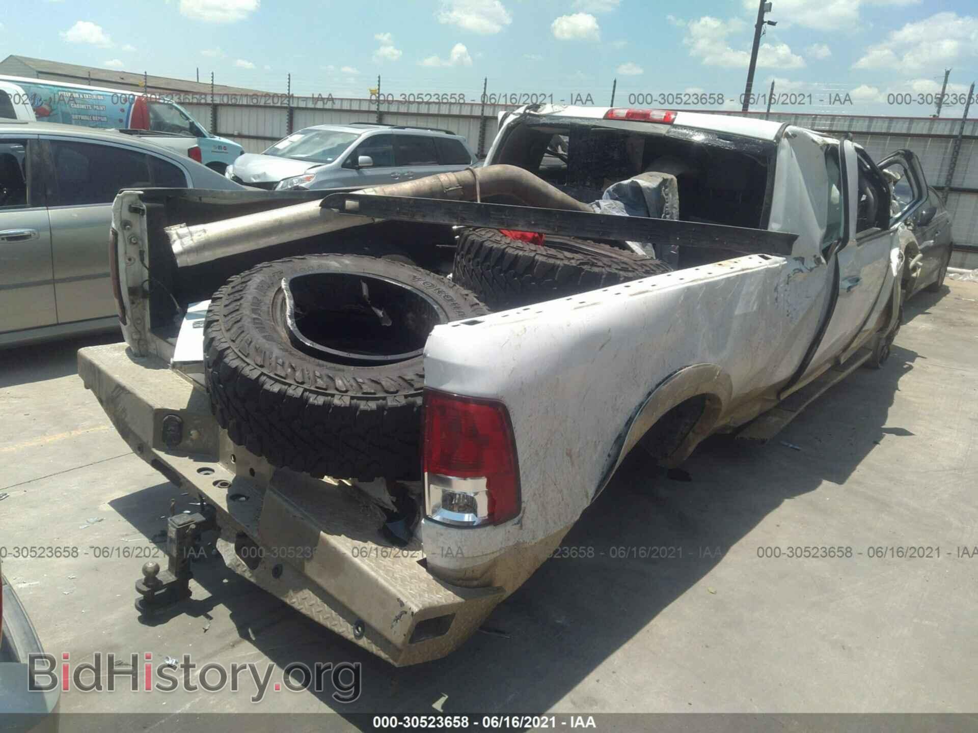 2011 RAM 2500 - VIN: 3D7UT2HL0BG619401 - Фото 4