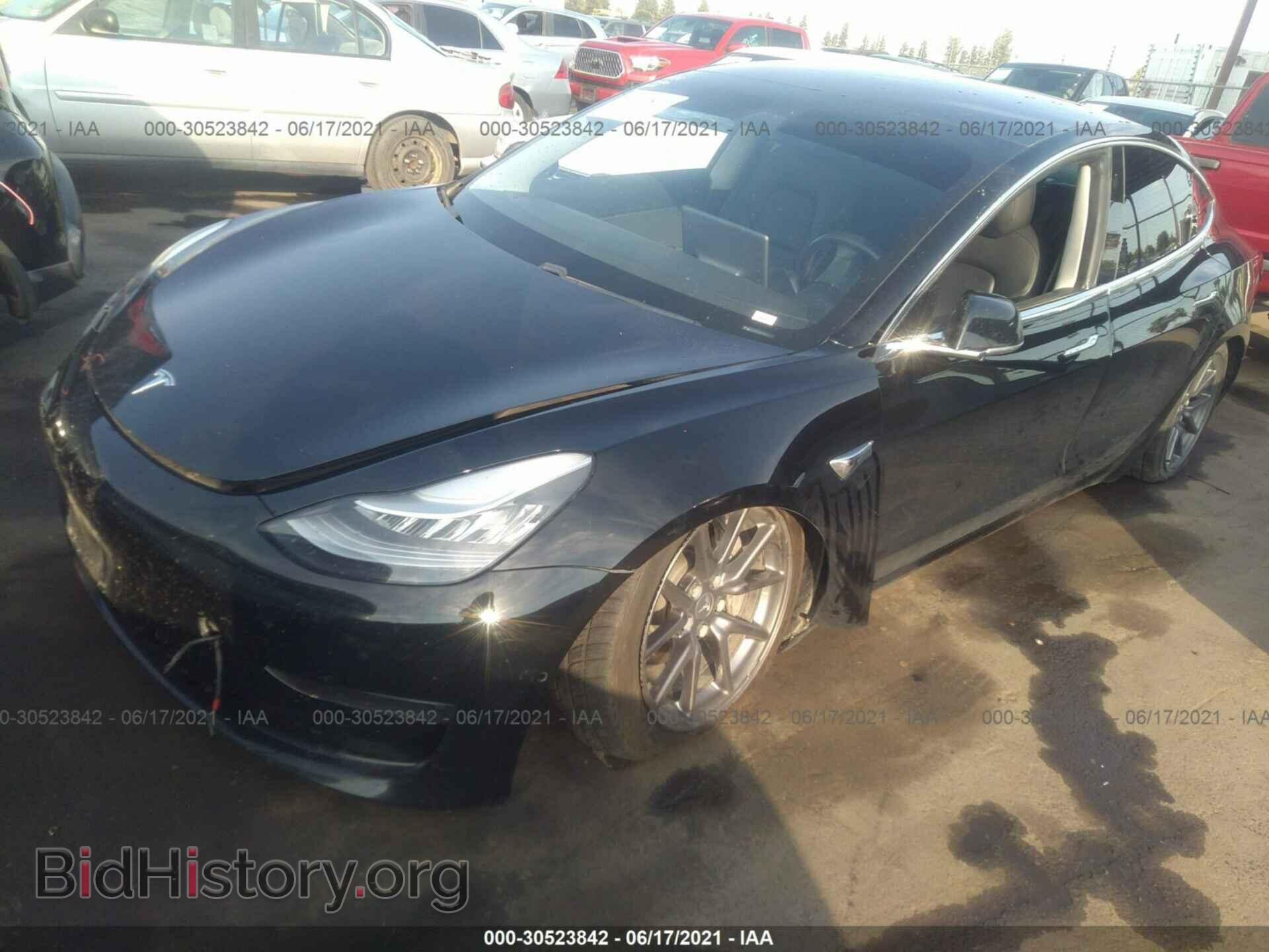 2018 TESLA MODEL 3 - VIN: 5YJ3E1EA1JF101430 - Photo 2