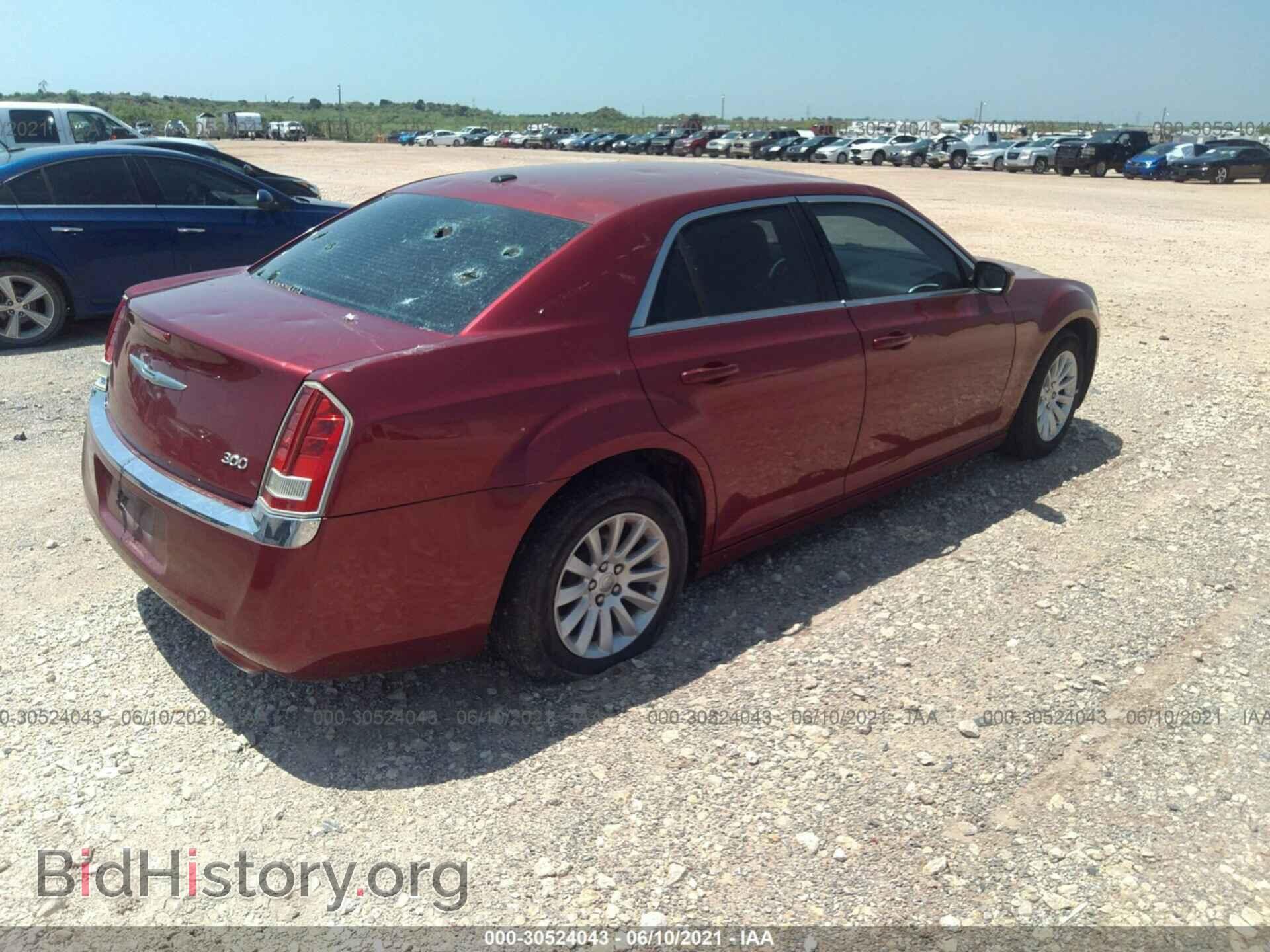 2012 CHRYSLER 300 - VIN: 2C3CCAAG6CH202660 - Photo 4