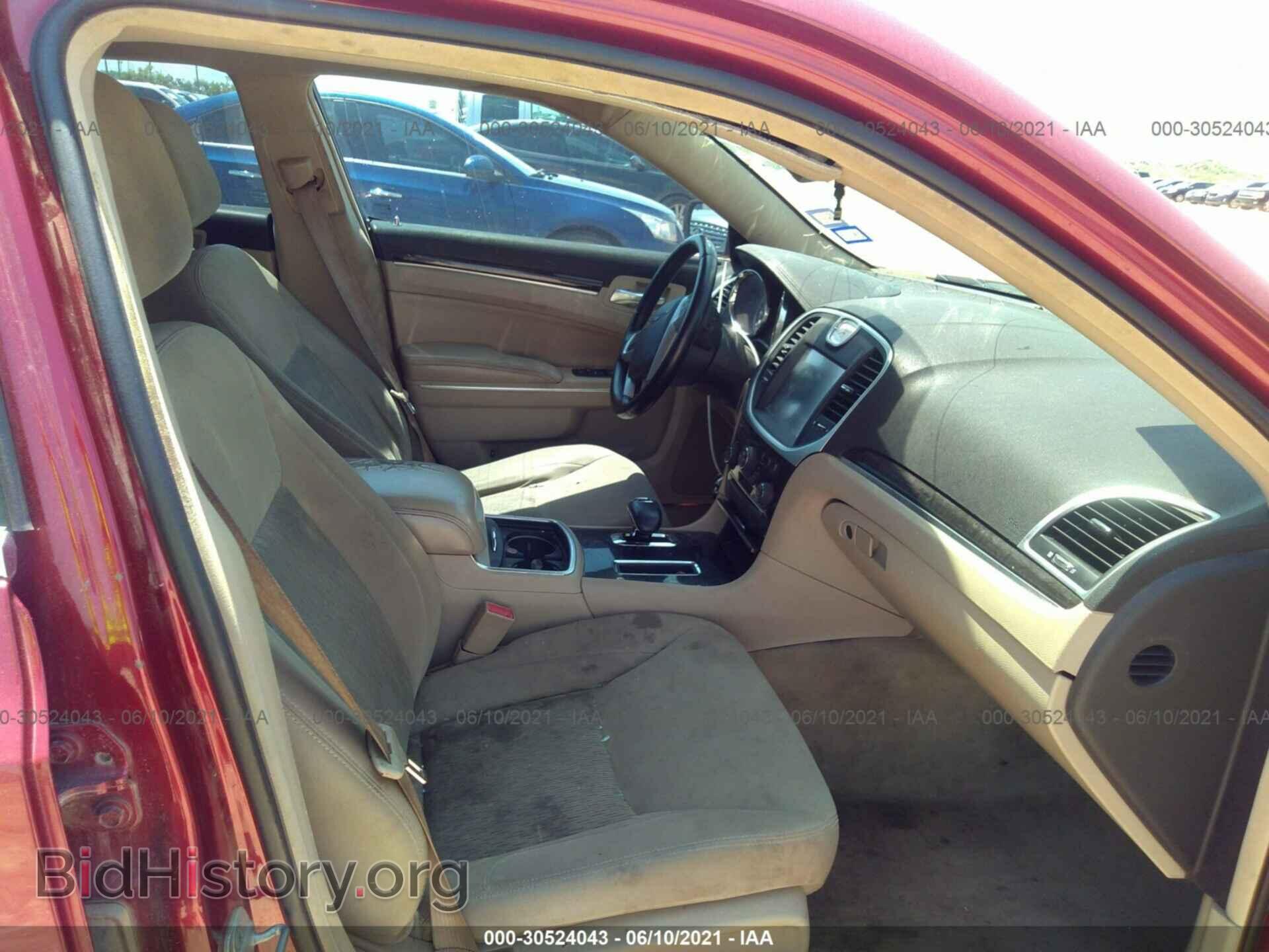 2012 CHRYSLER 300 - VIN: 2C3CCAAG6CH202660 - Photo 5