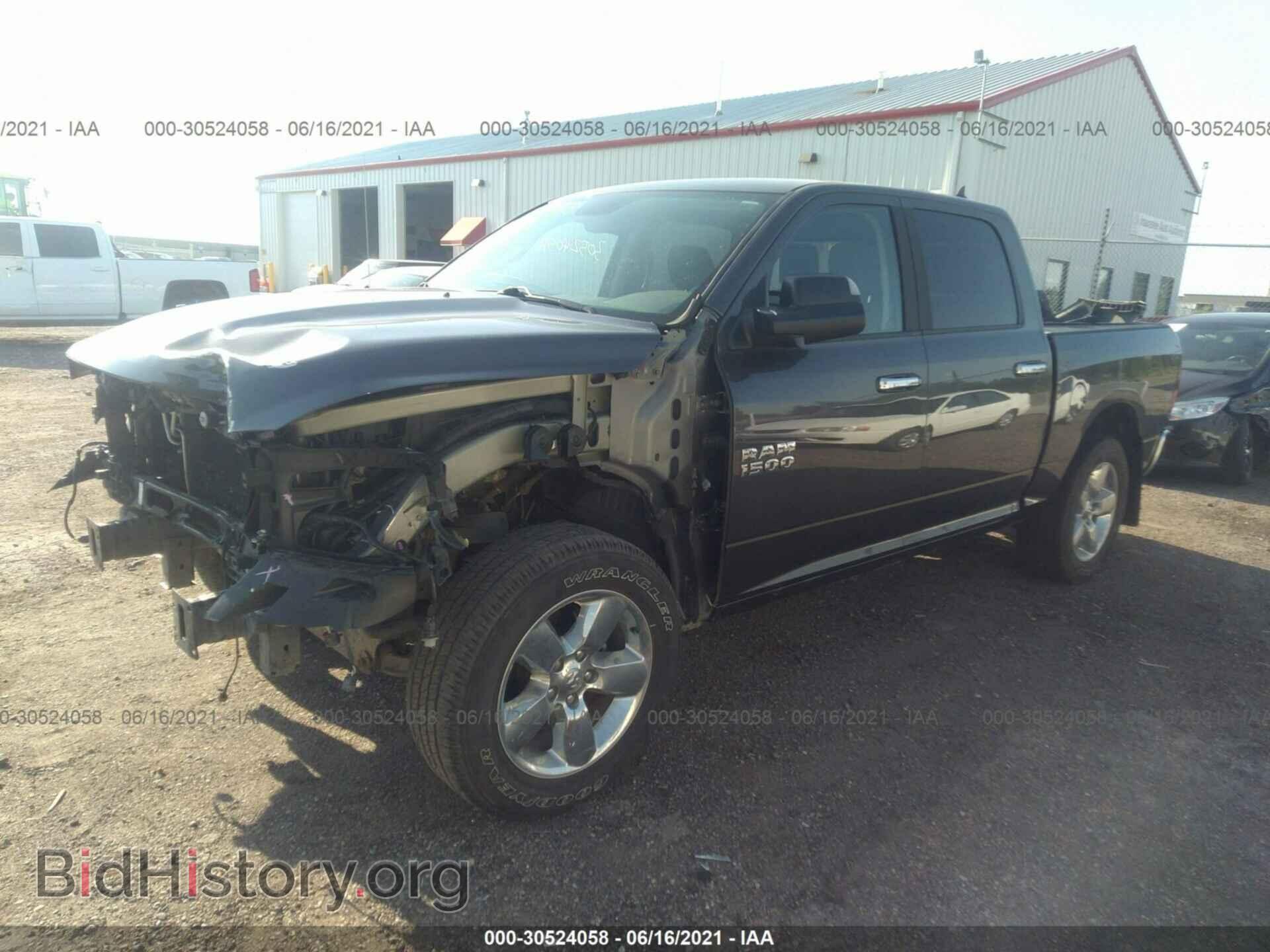 2018 RAM 1500 - VIN: 1C6RR7LM1JS227151 - Фото 2