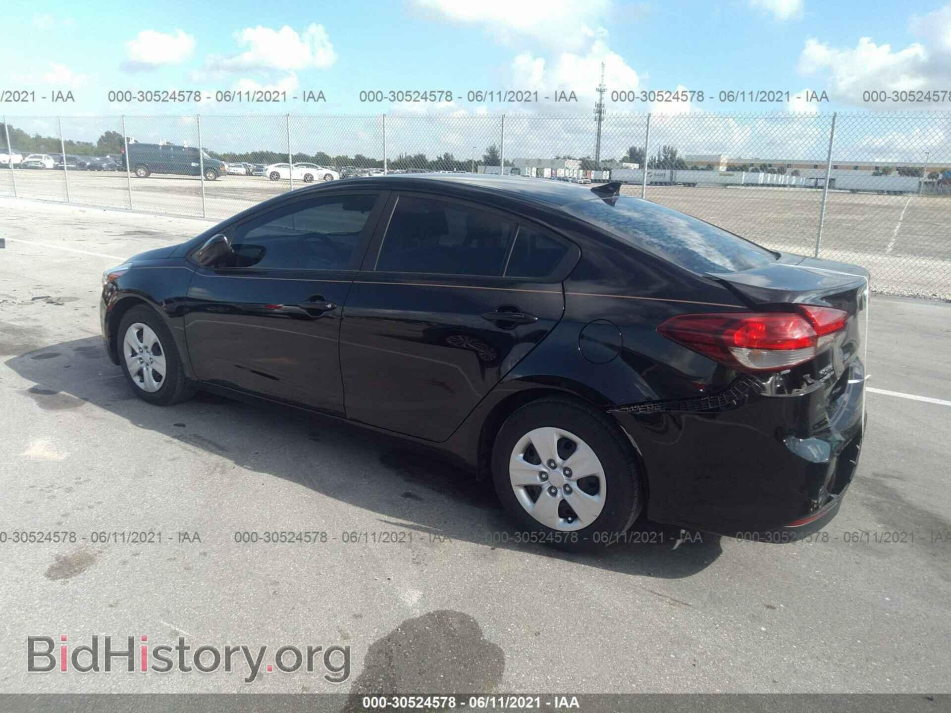 2017 KIA FORTE - VIN: 3KPFK4A74HE098413 - Photo 3
