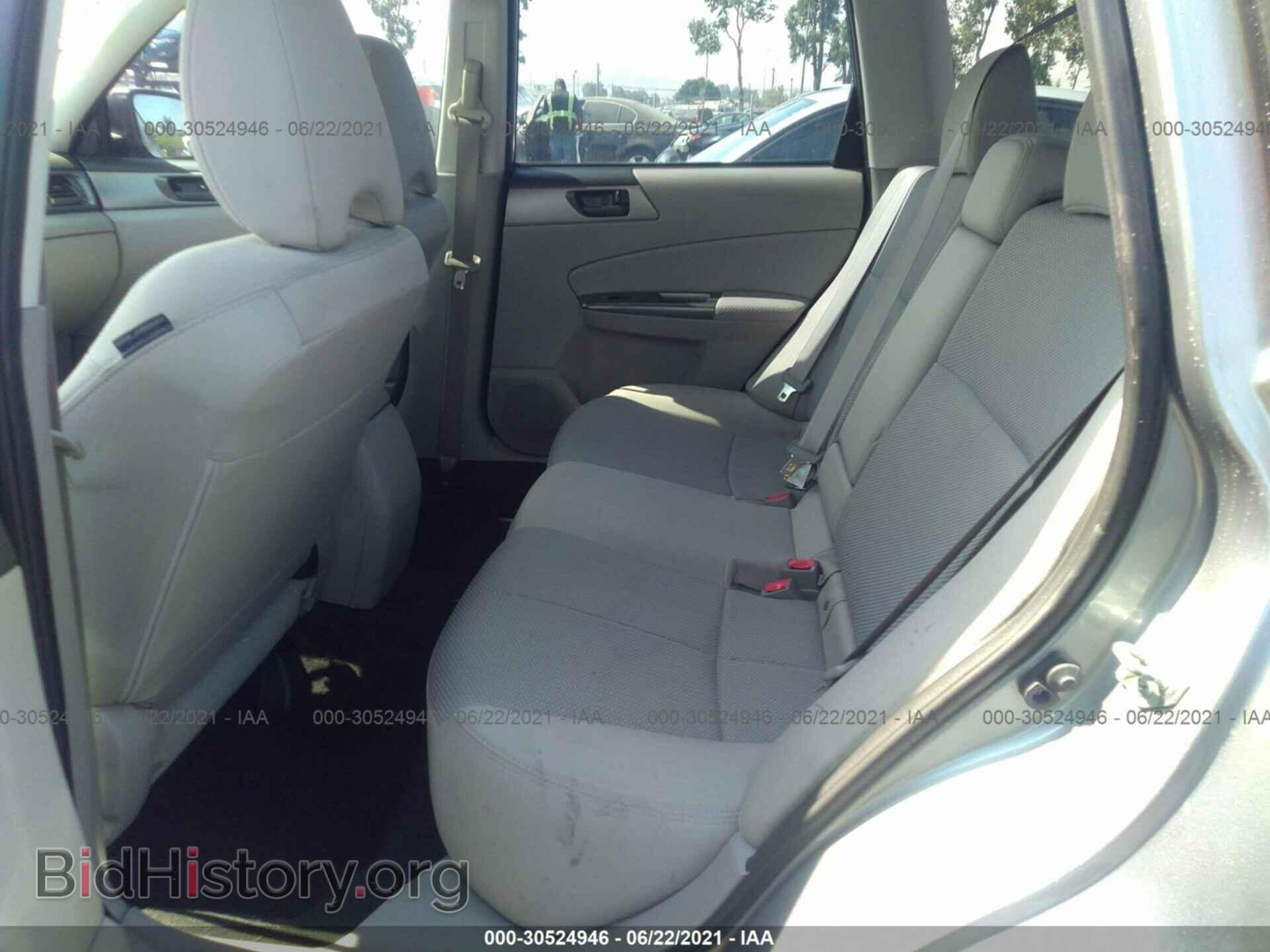 2011 SUBARU FORESTER - VIN: JF2SHABC5BH774894 - Фото 8