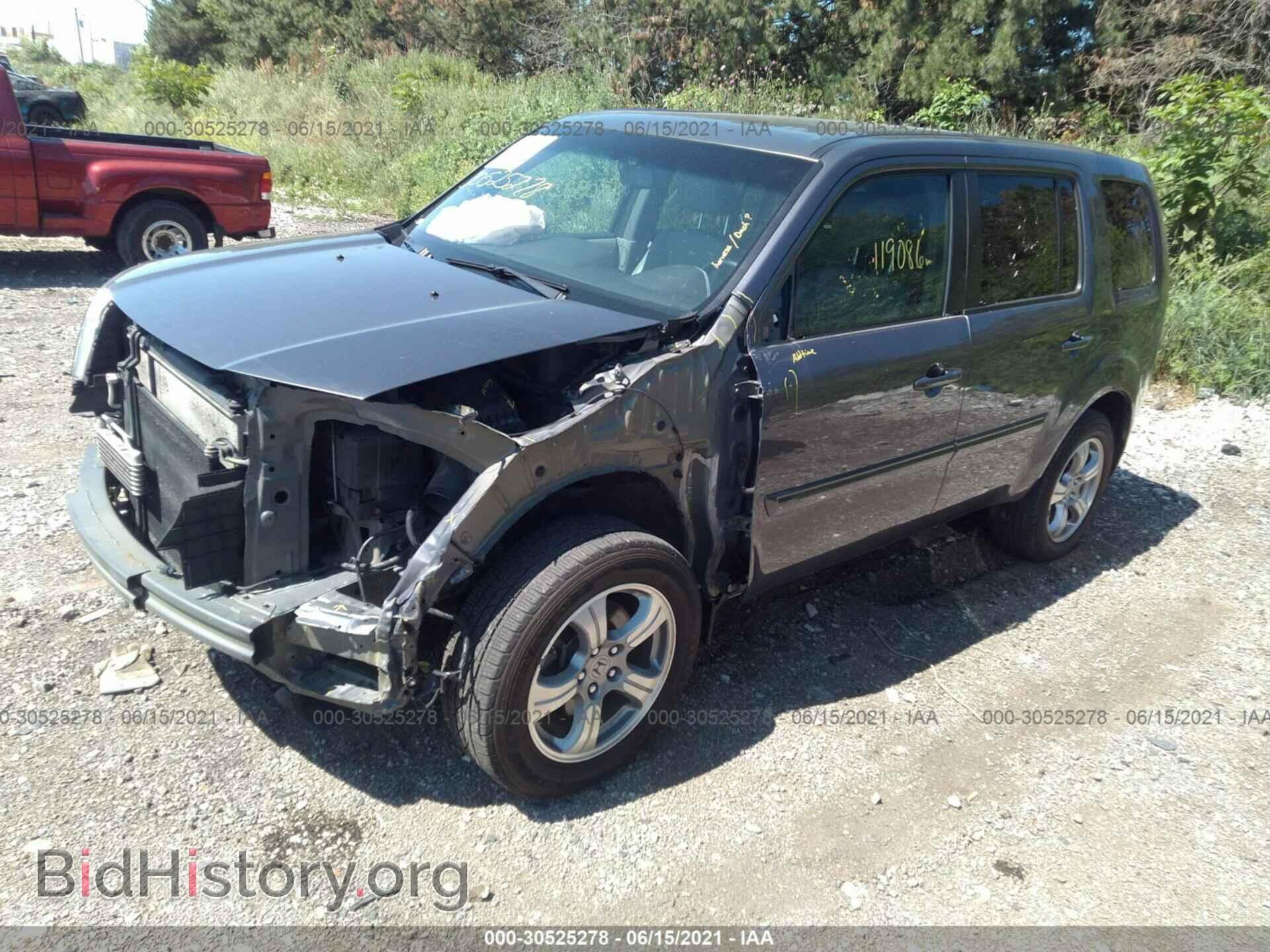 2015 HONDA PILOT - VIN: 5FNYF4H57FB067424 - Фото 2