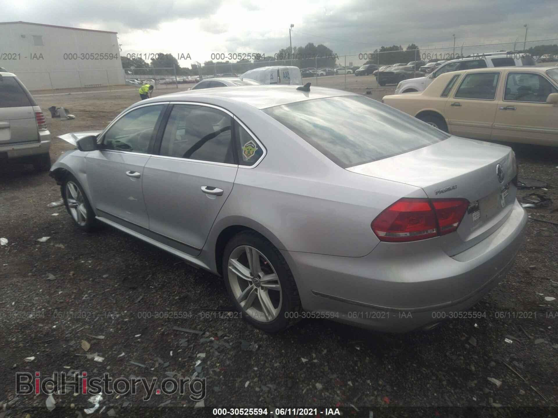 2013 VOLKSWAGEN PASSAT - VIN: 1VWCN7A32DC108086 - Фото 3